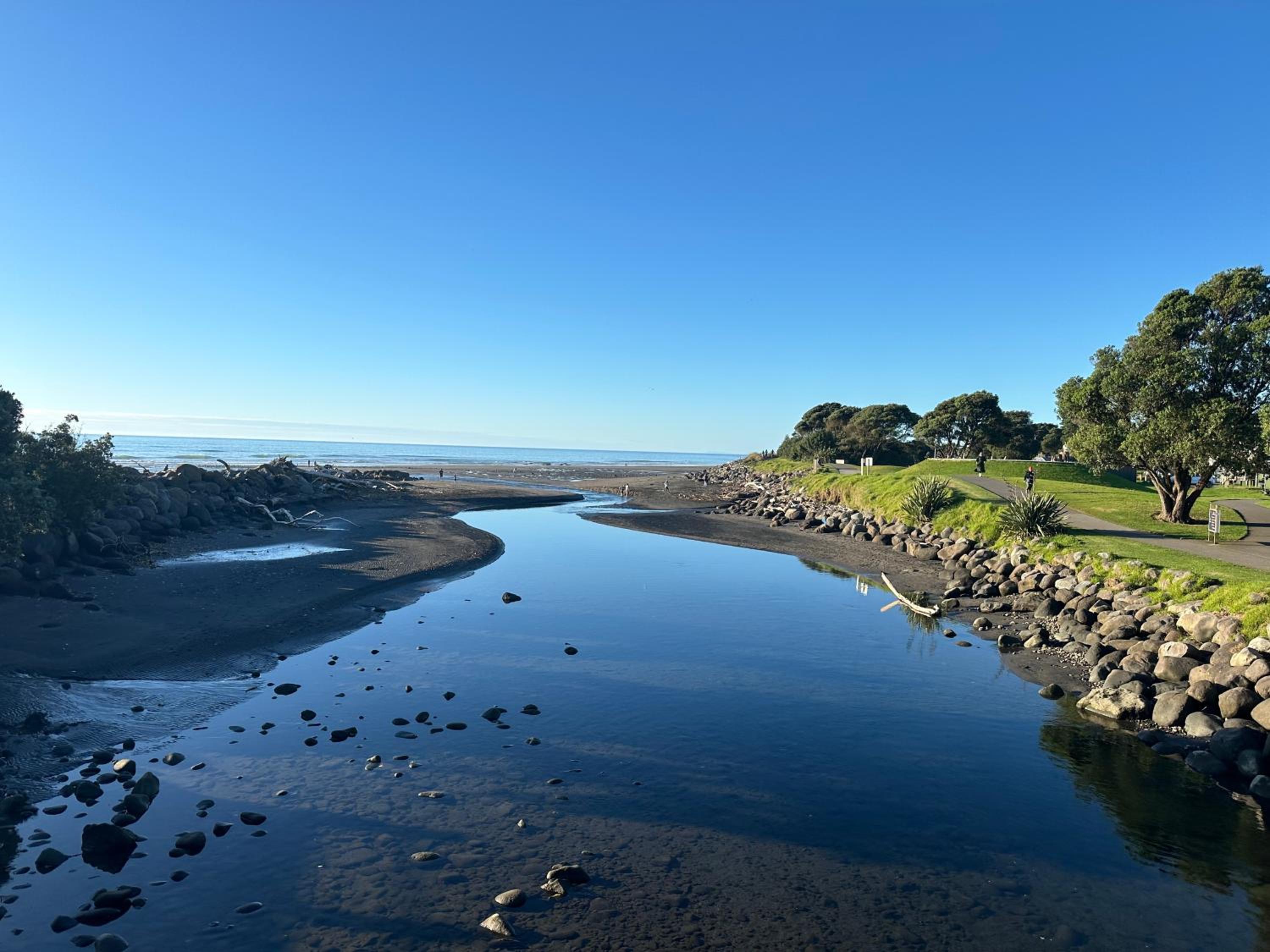 Hamblyn Heights Stunning Seaviews in New Plymouth