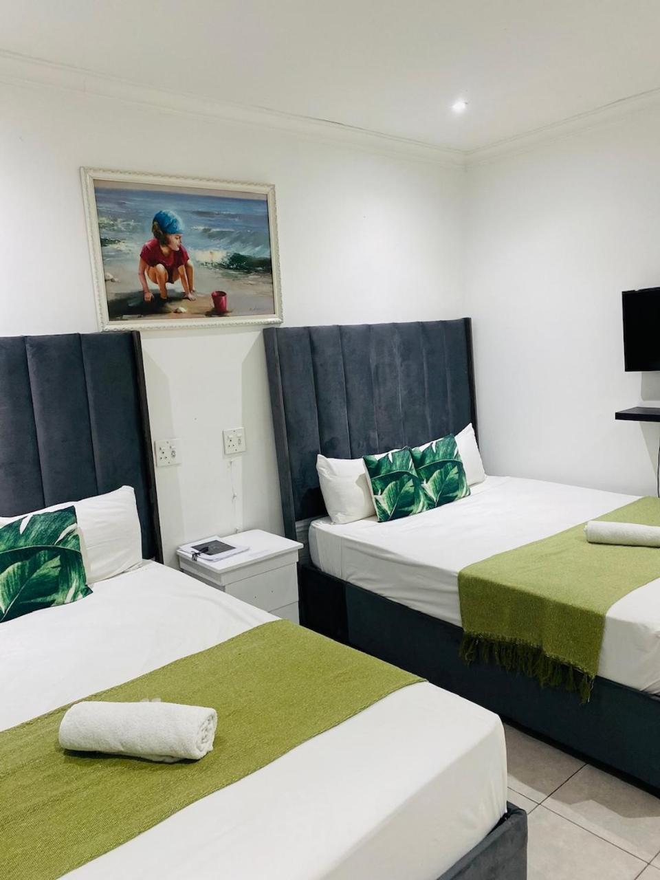 Airport Royal Guest House