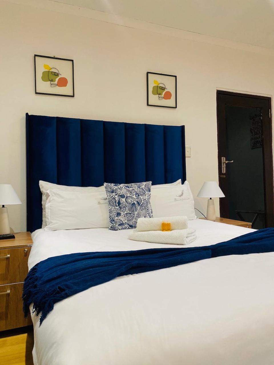 Airport Royal Guest House