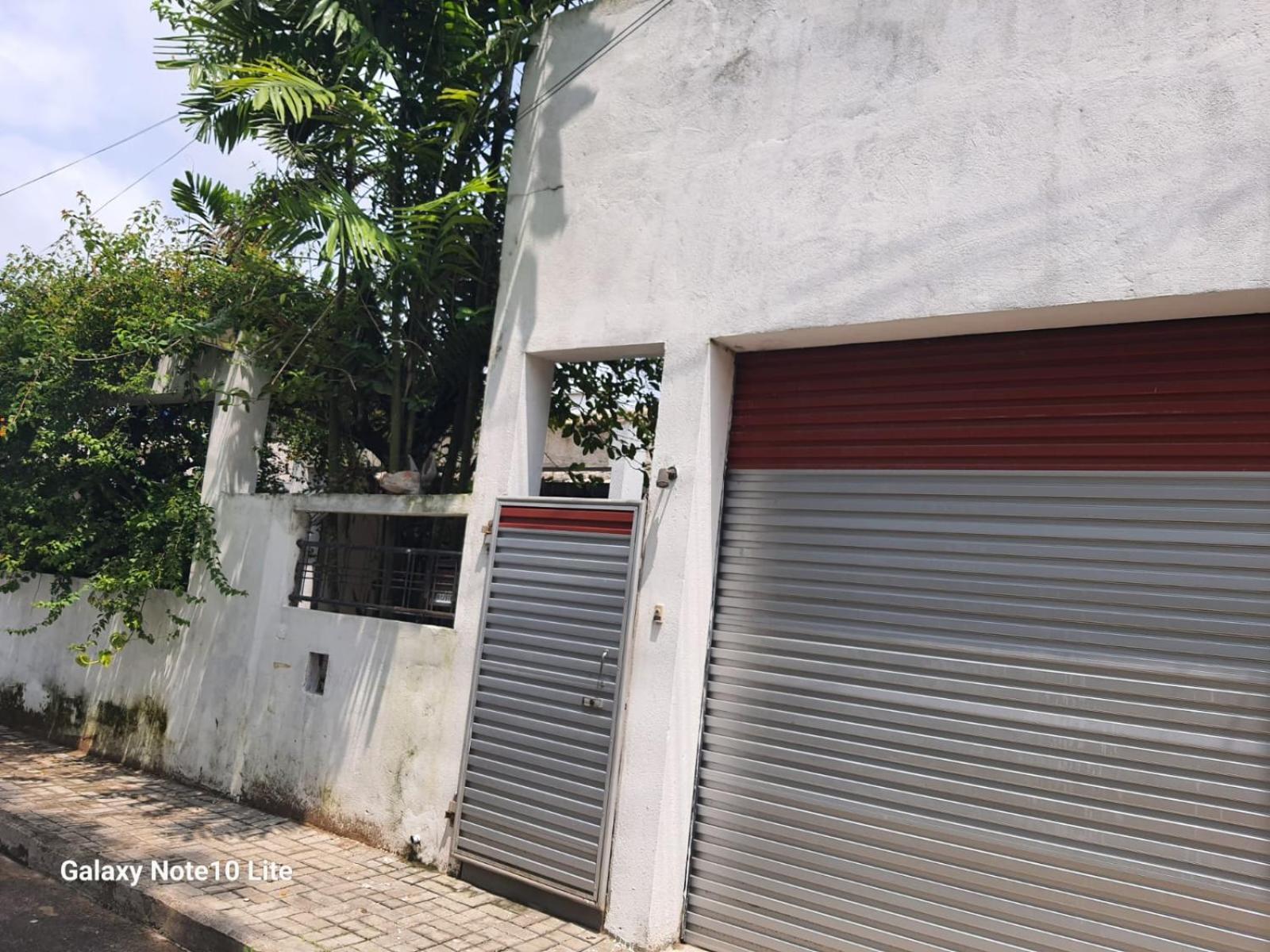 Holiday Rental Mattegoda Sri Lanka