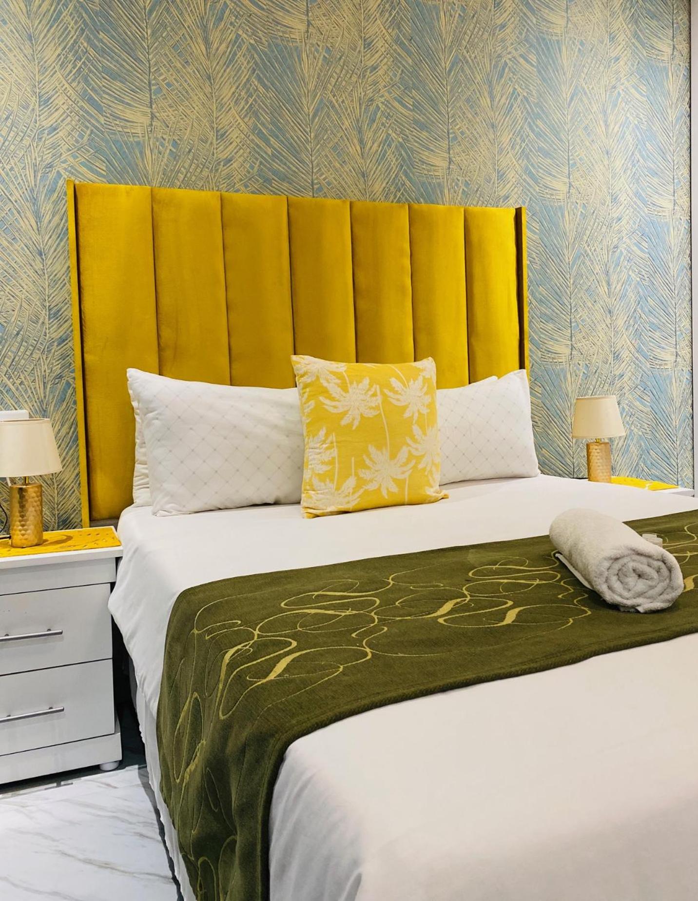 Airport Royal Guest House