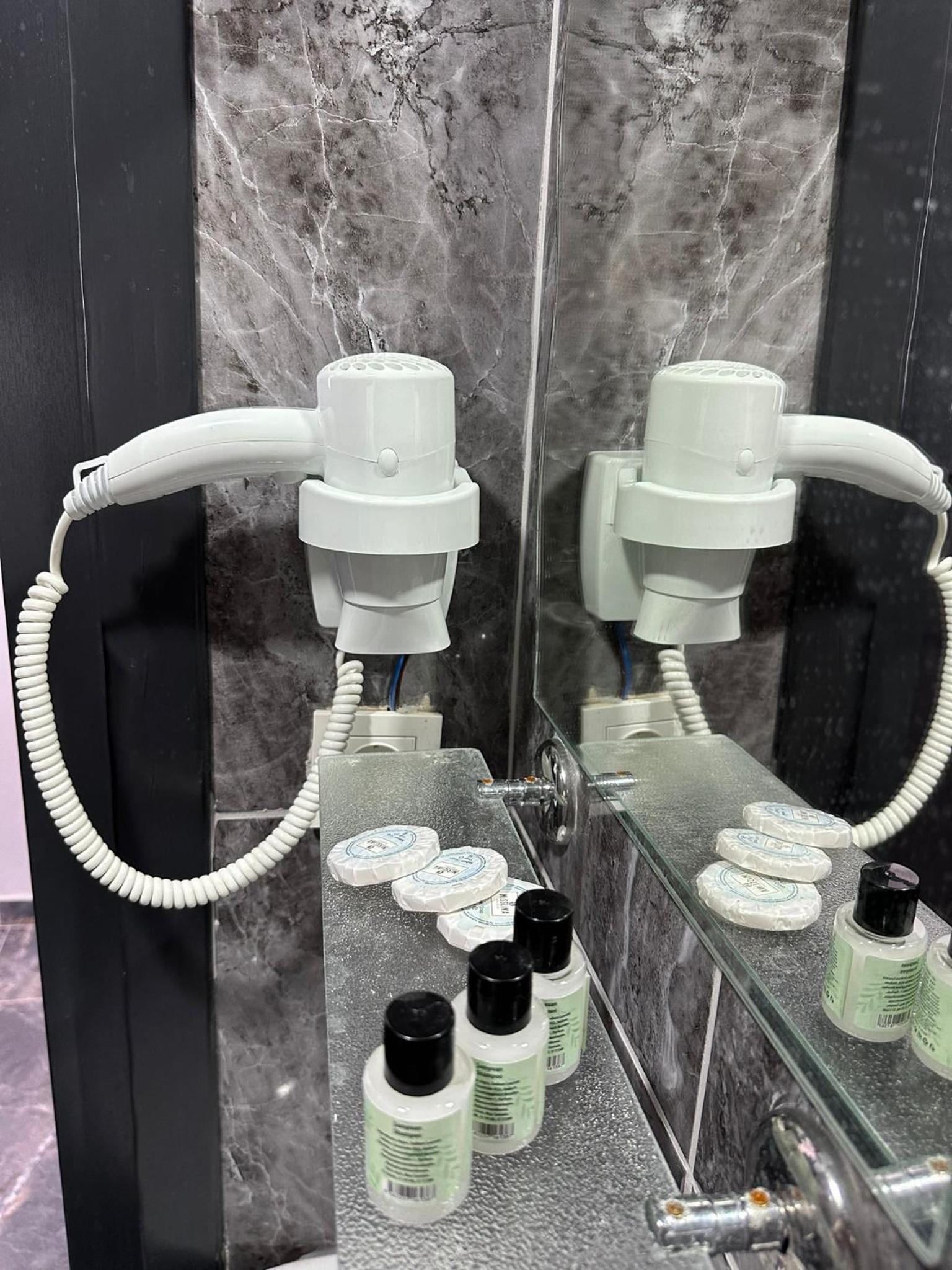 HİSAR OTEL - Image 22