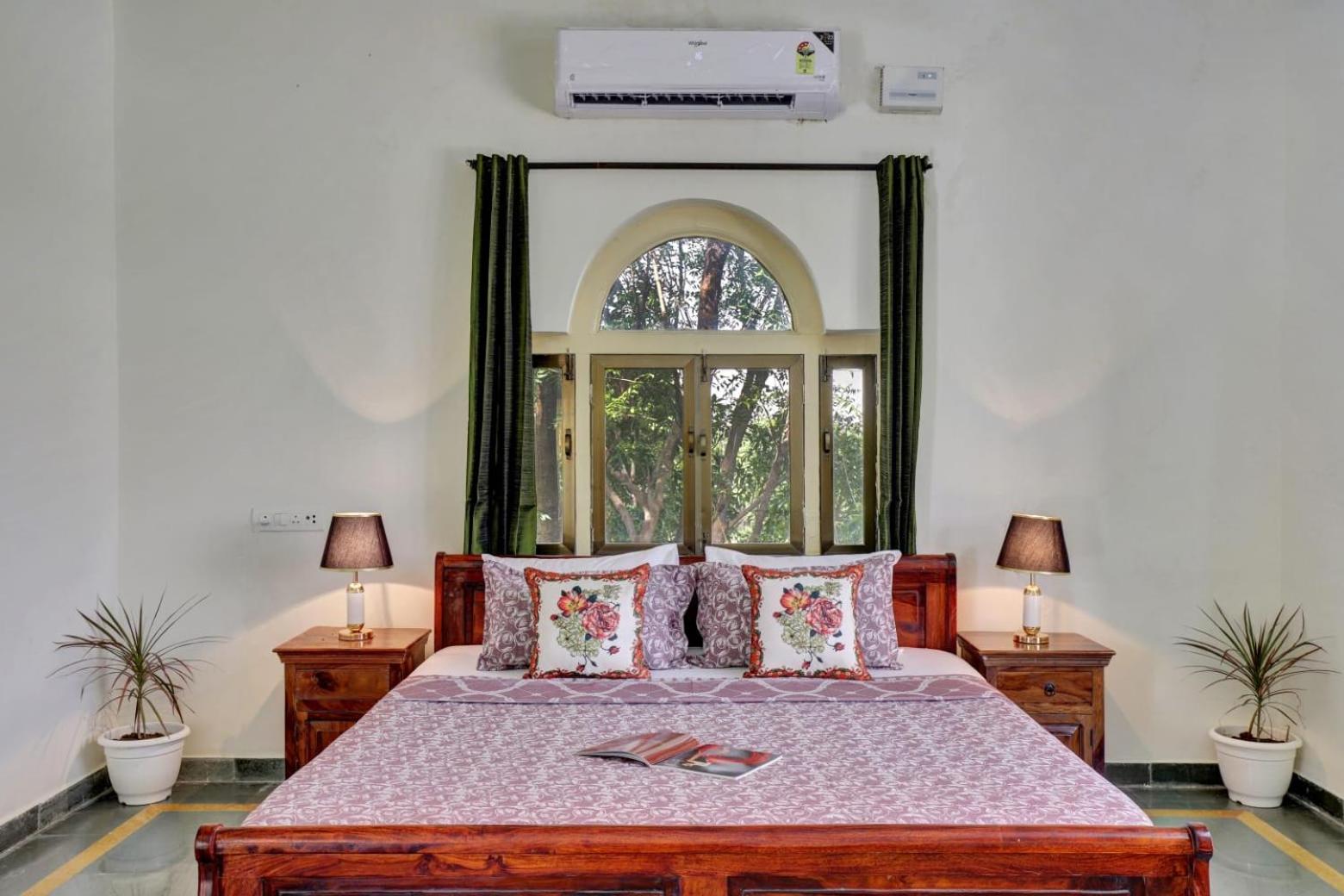 Jungle Retreat Resort & Leopard Safari Camp by Madstays view 5
