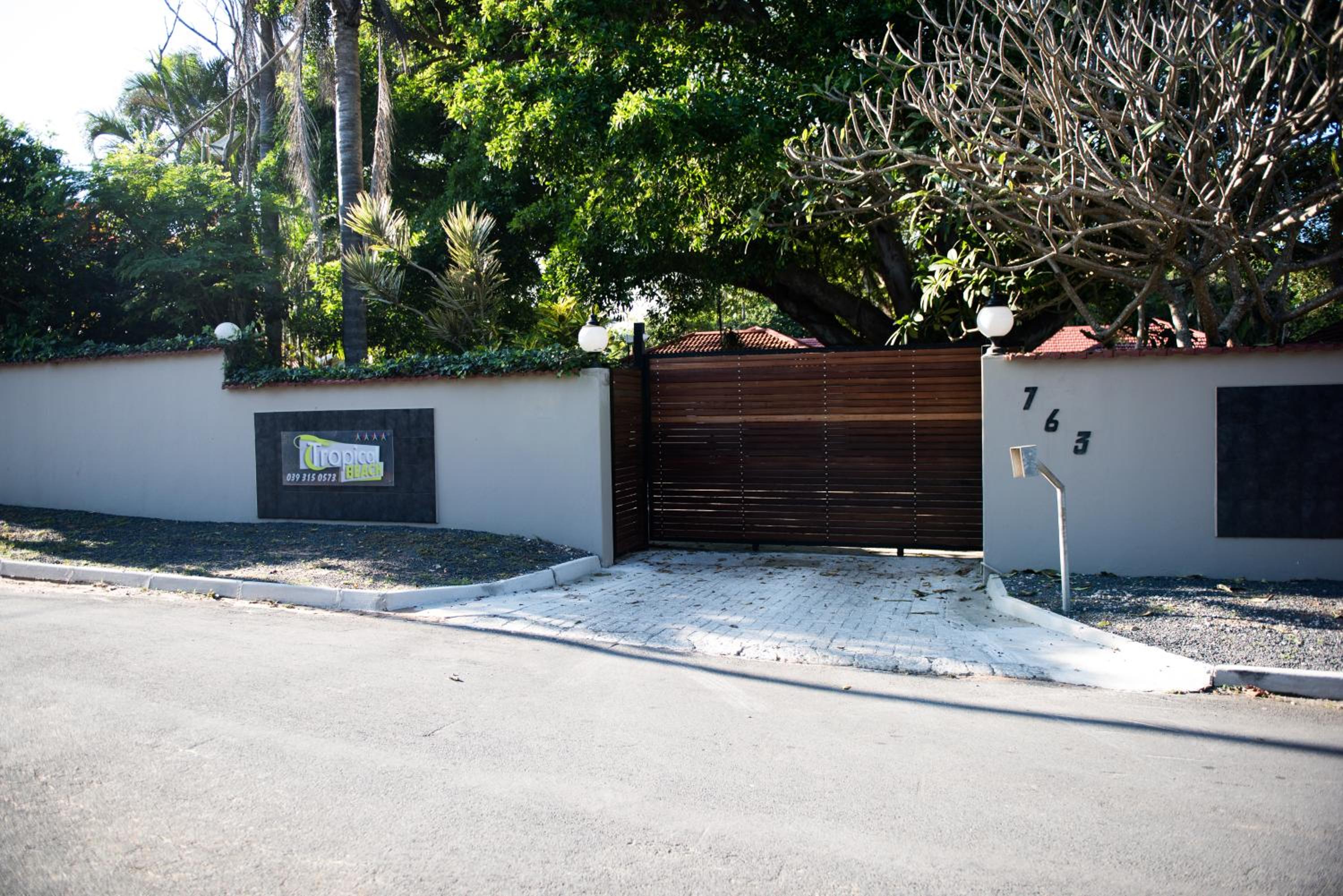 Hotel Tropical Beach Boutique Guesthouse - Image 1