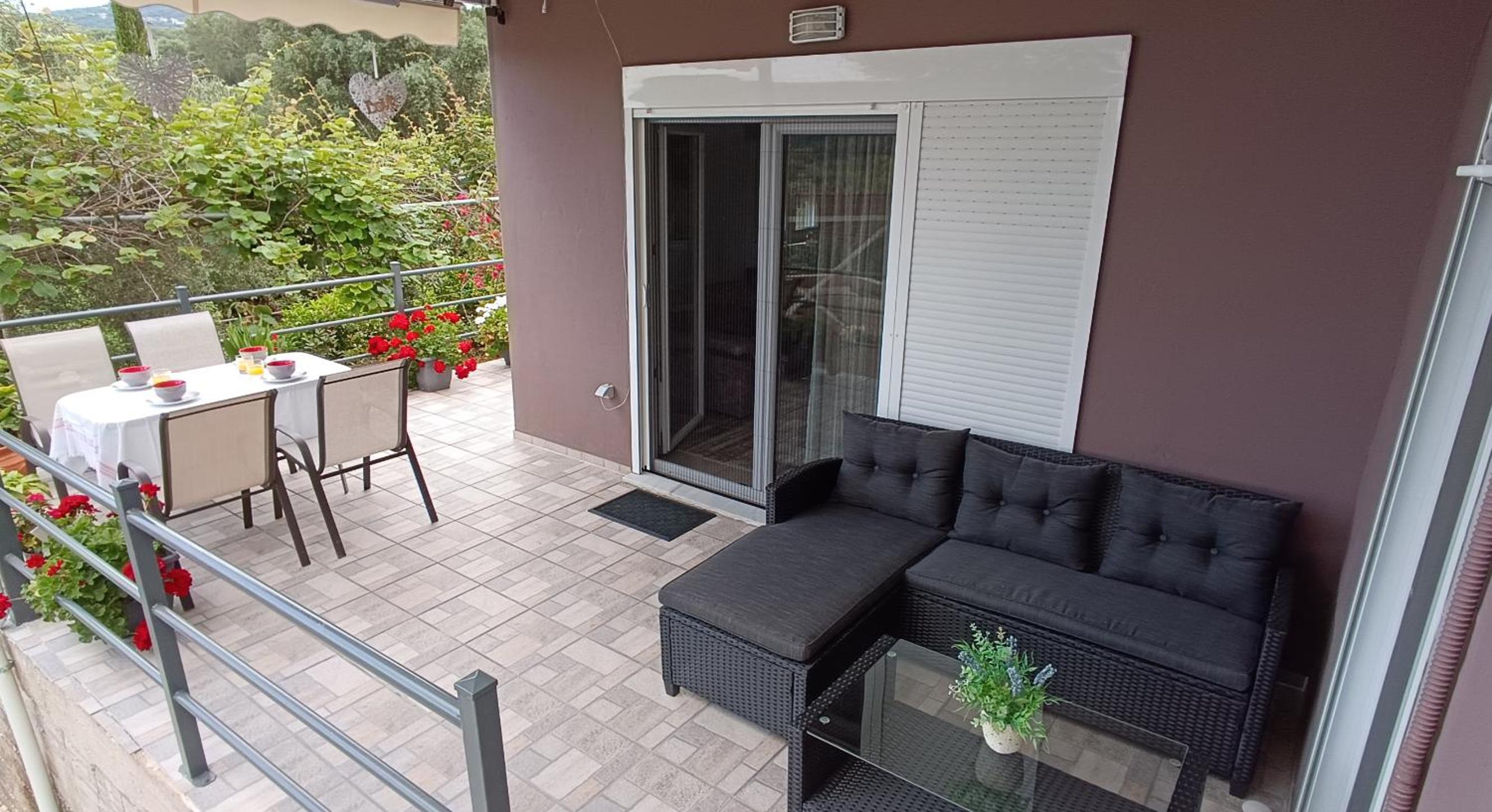 Eolos Villa view 4