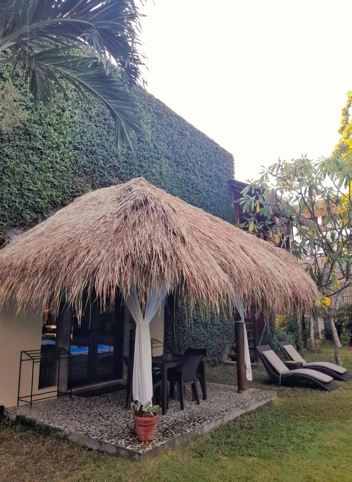 KUTA - 4BR Villa with Private XL Pool view 4