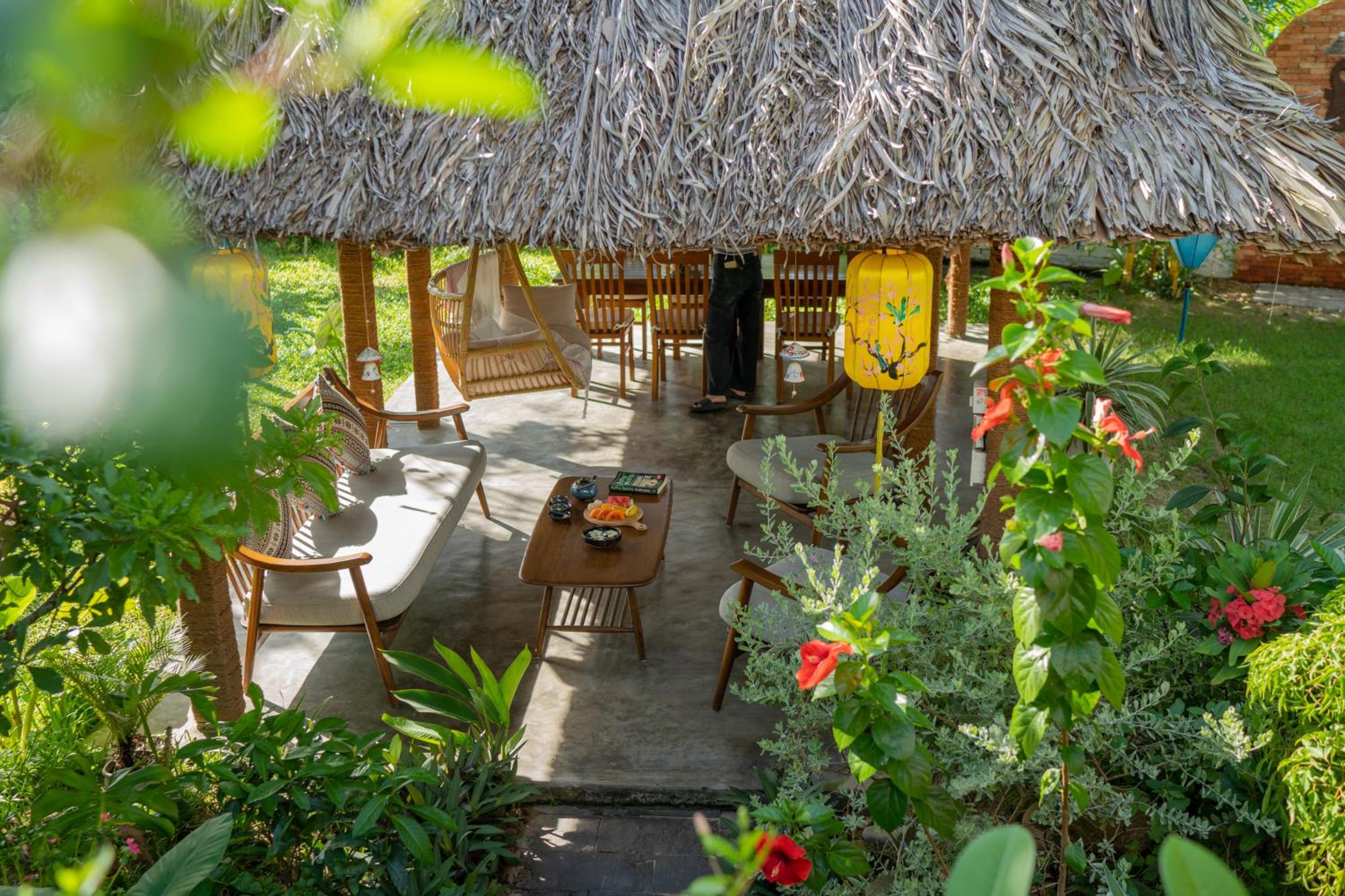 An Bang Garden Pool Villa view 2
