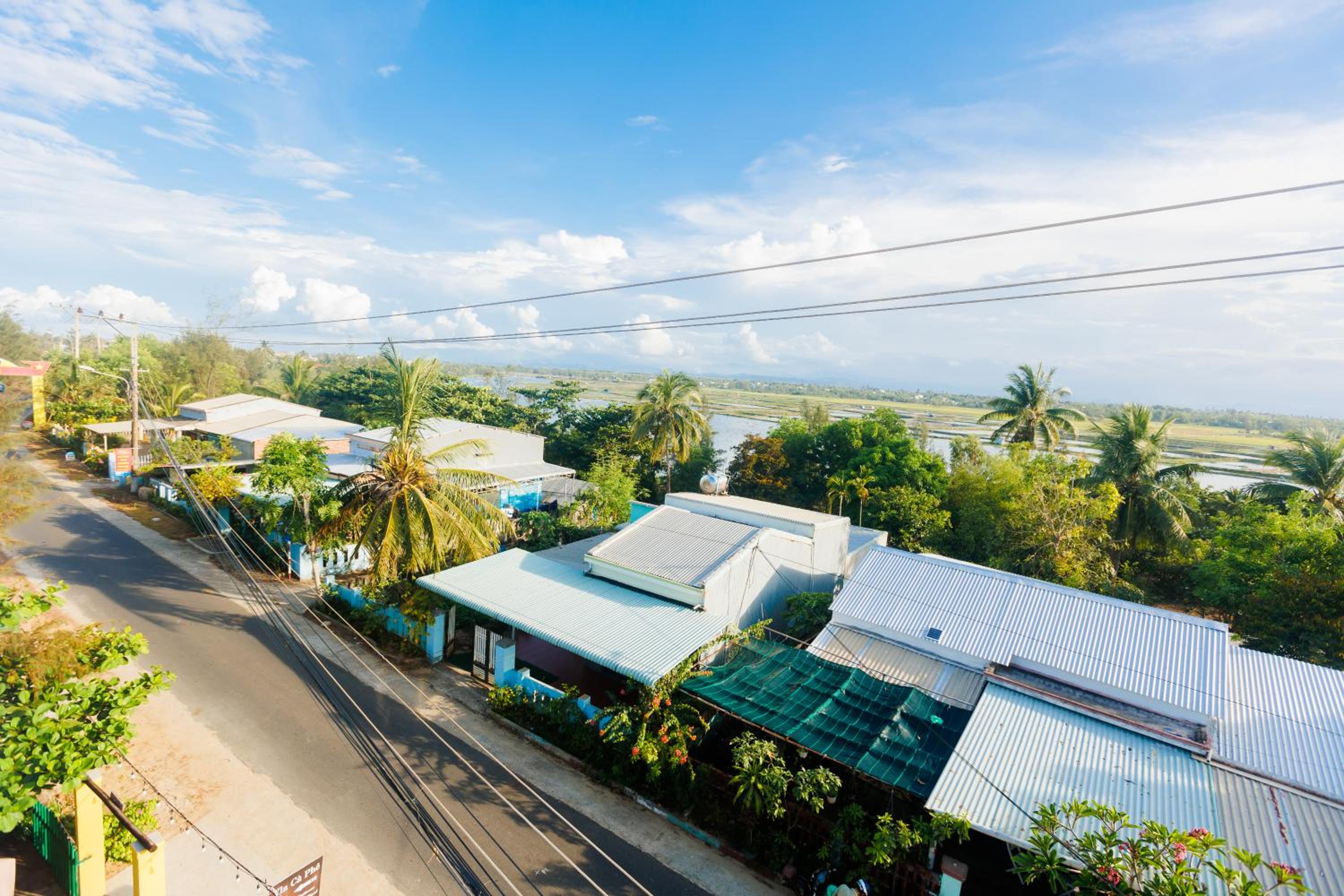 Lee House Villa Tam Thanh view 2