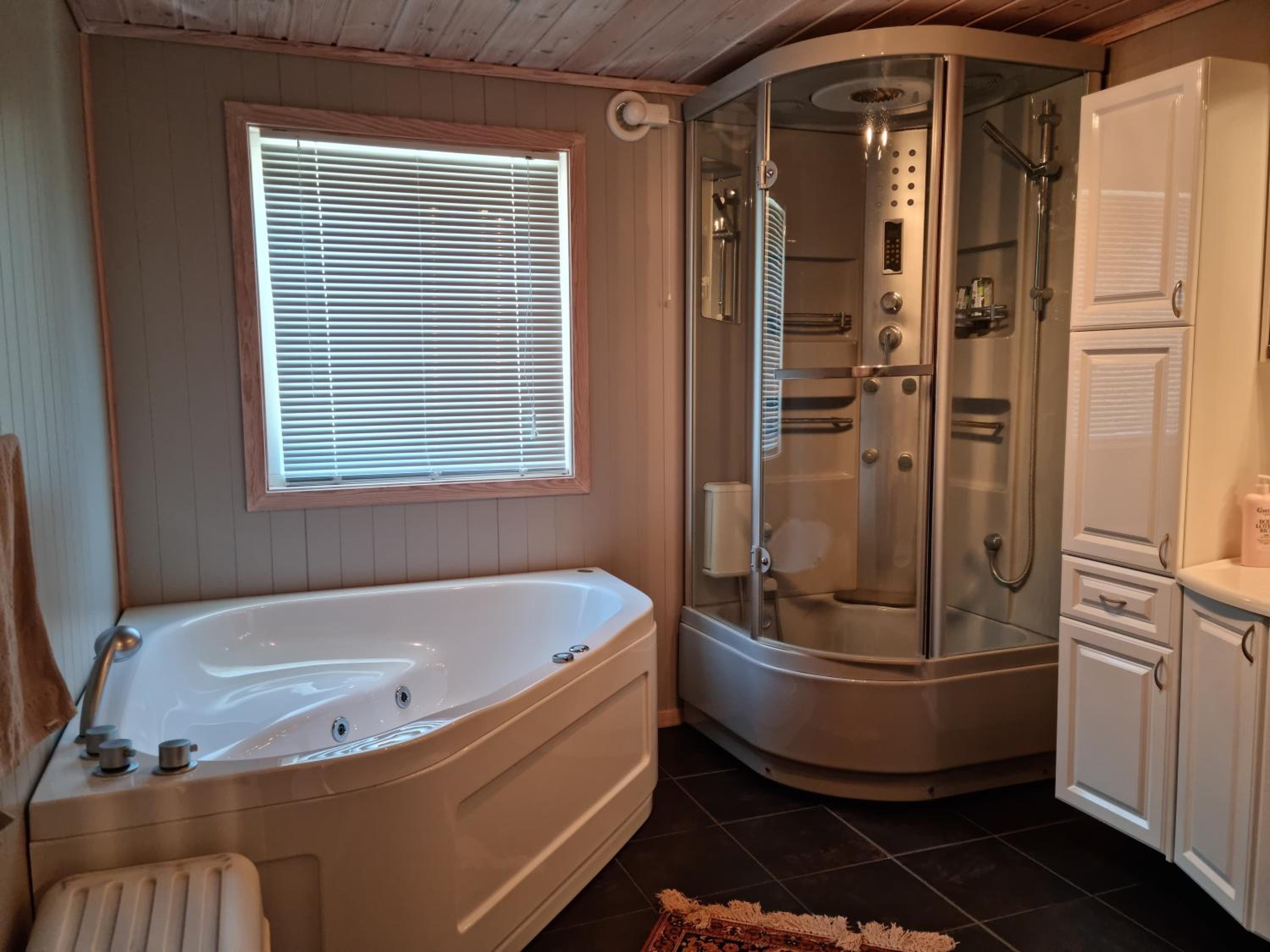 Photo 32