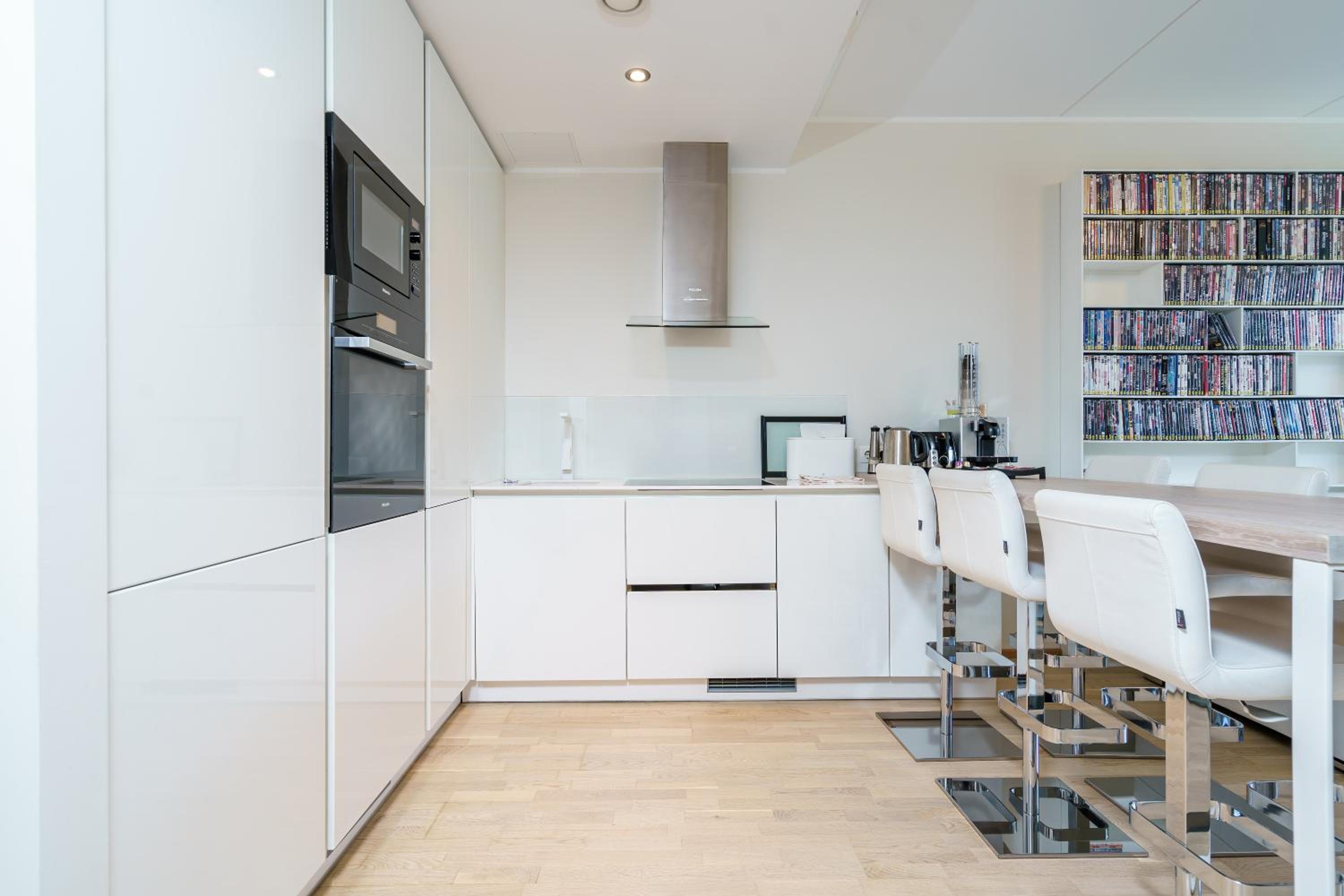 Central 1-bedroom Apartment with Free Parking
