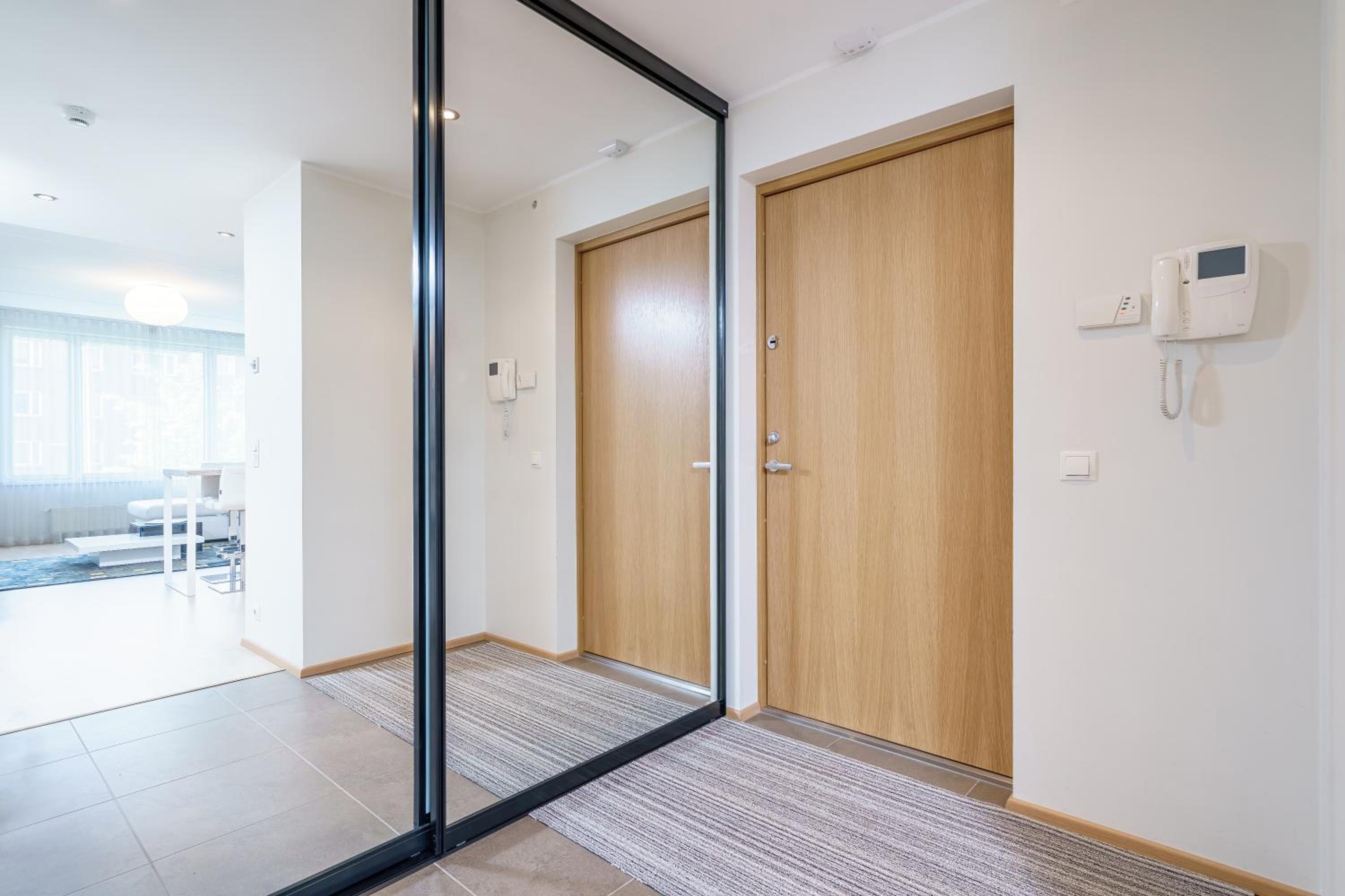 Central 1-bedroom Apartment with Free Parking
