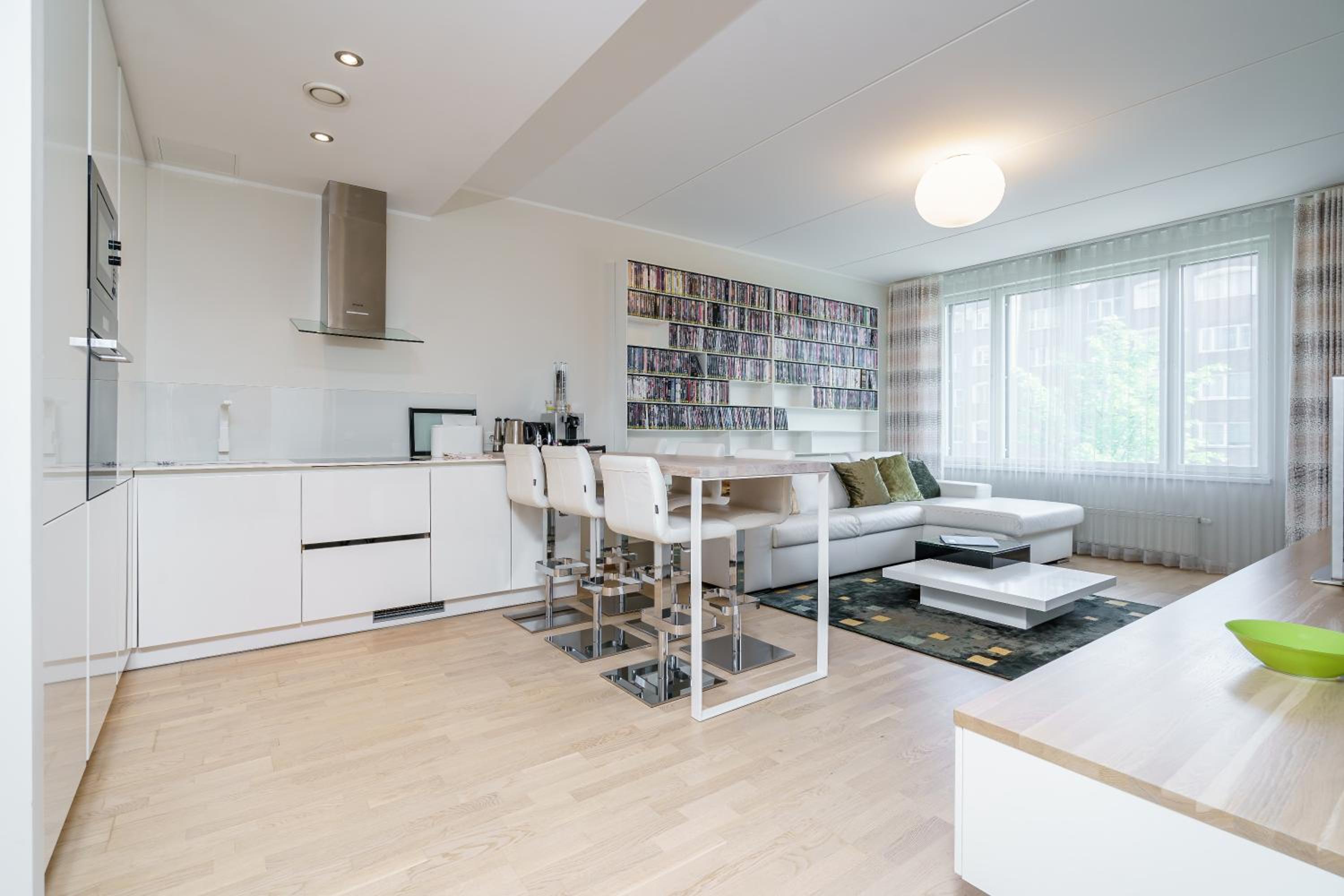 Central 1-bedroom Apartment with Free Parking