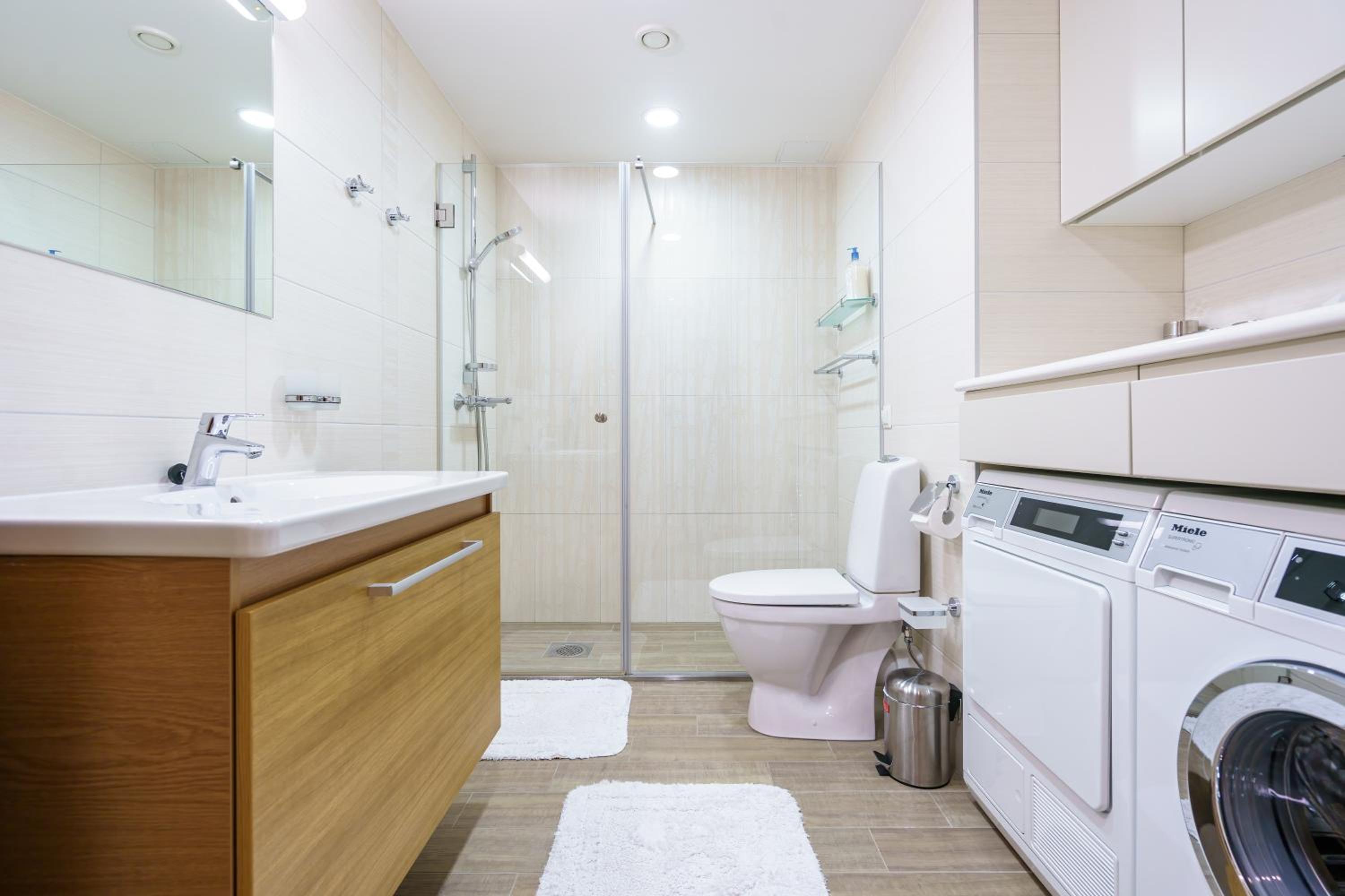Central 1-bedroom Apartment with Free Parking