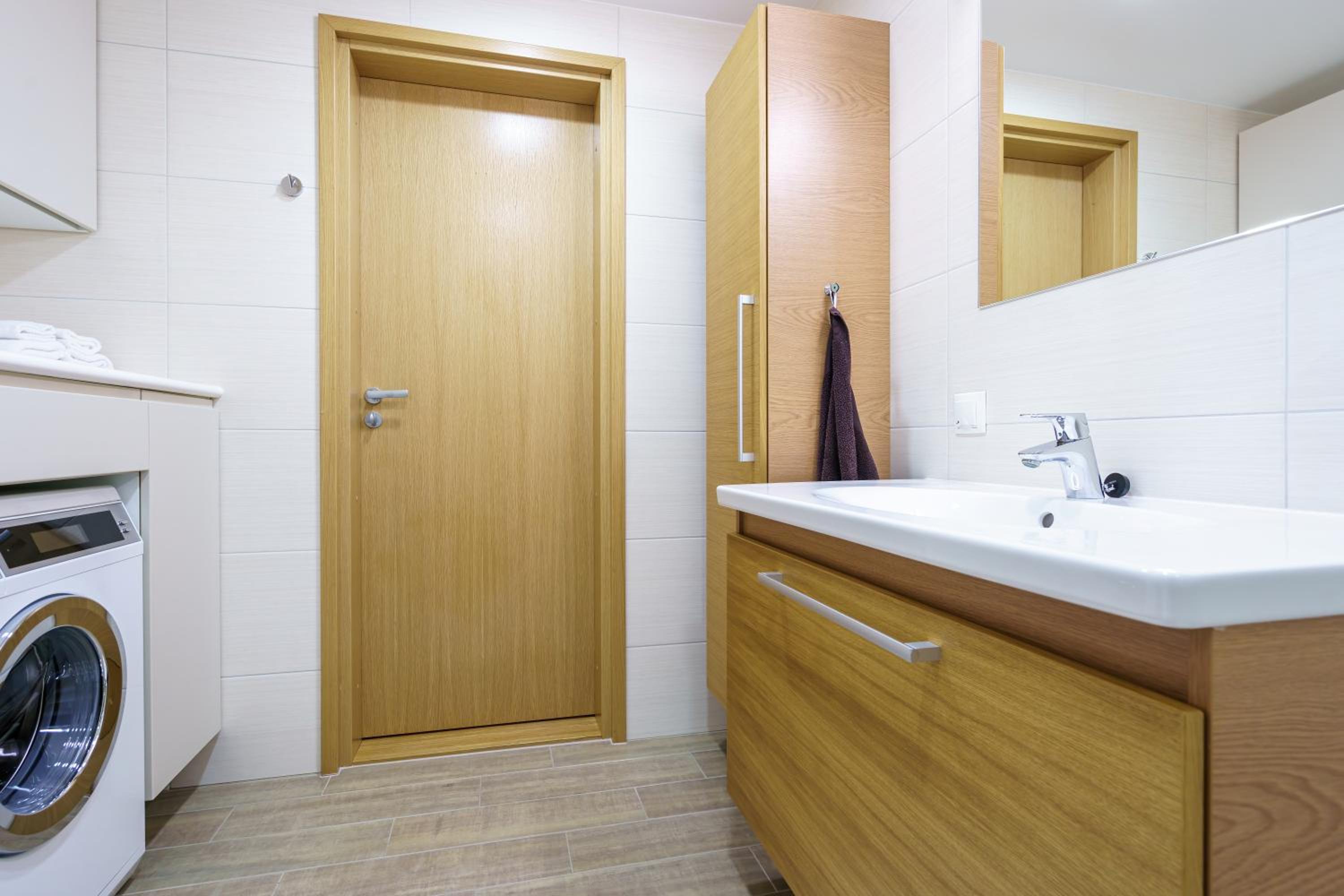 Central 1-bedroom Apartment with Free Parking