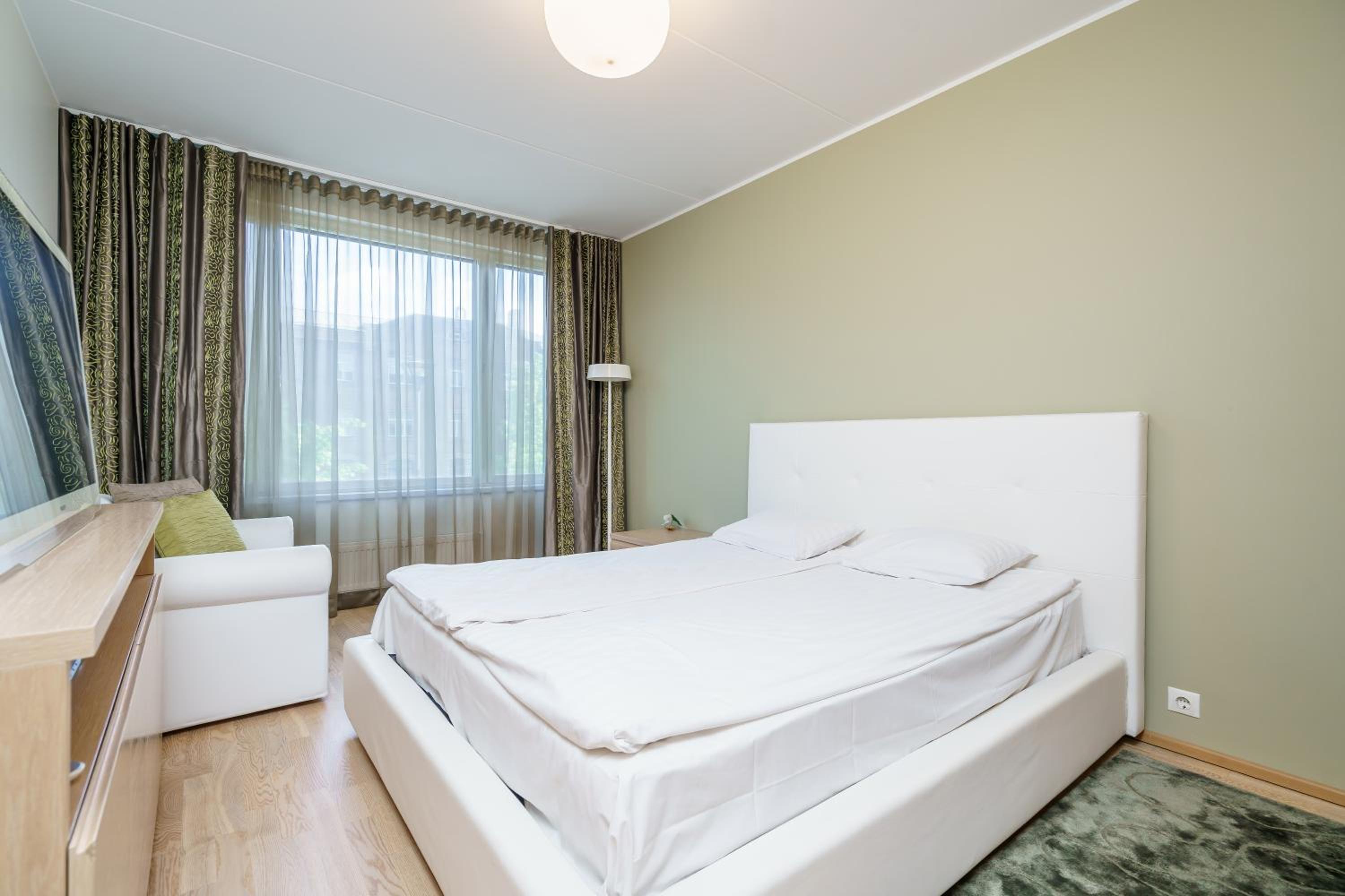 Central 1-bedroom Apartment with Free Parking