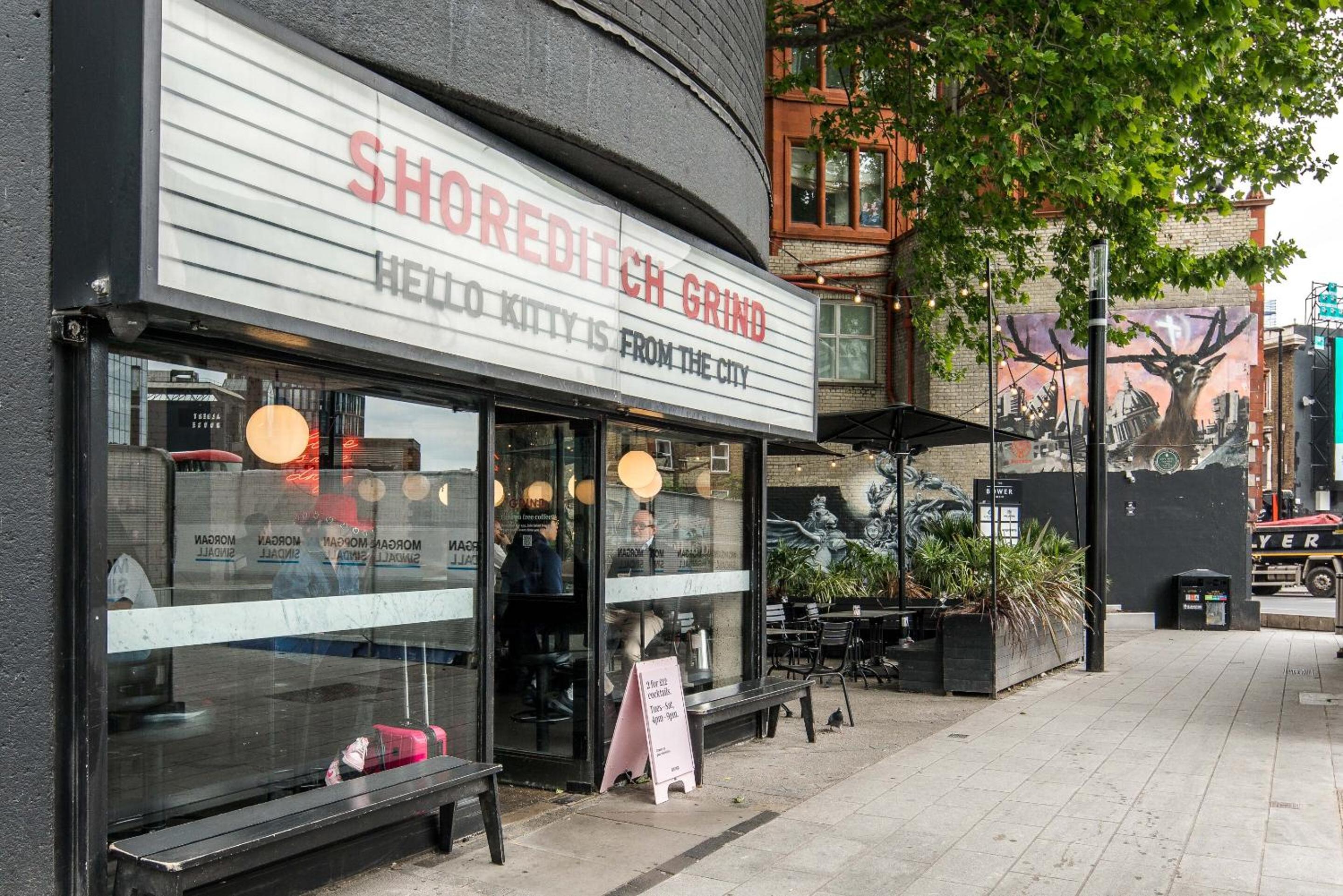 Shoreditch Apartments by Sleepy