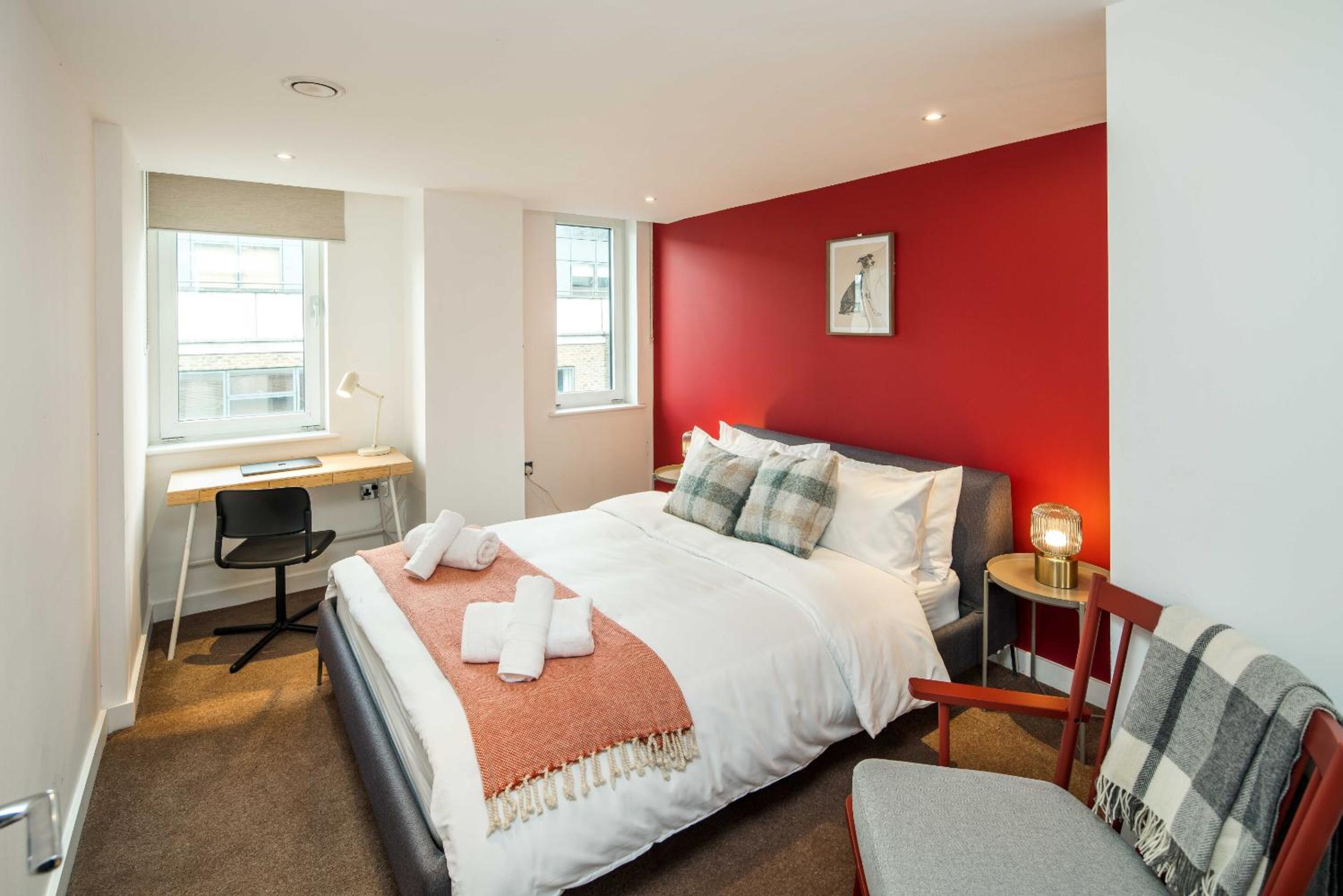 Shoreditch Apartments by Sleepy