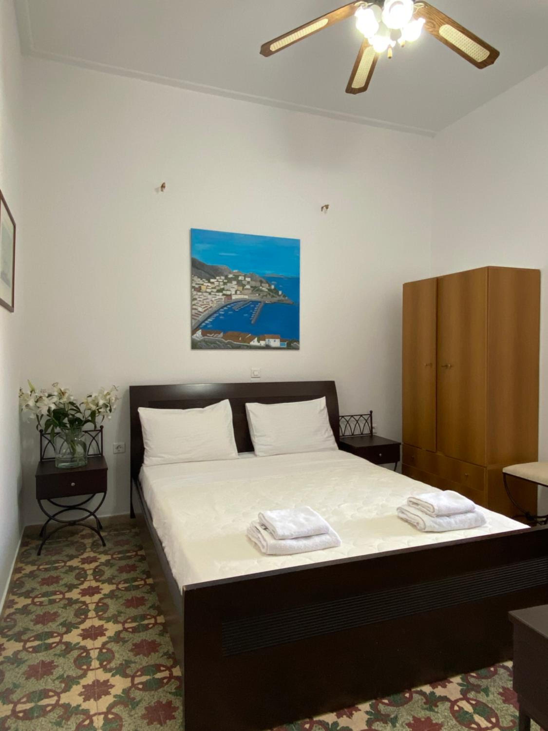 Douskos Uptown Living