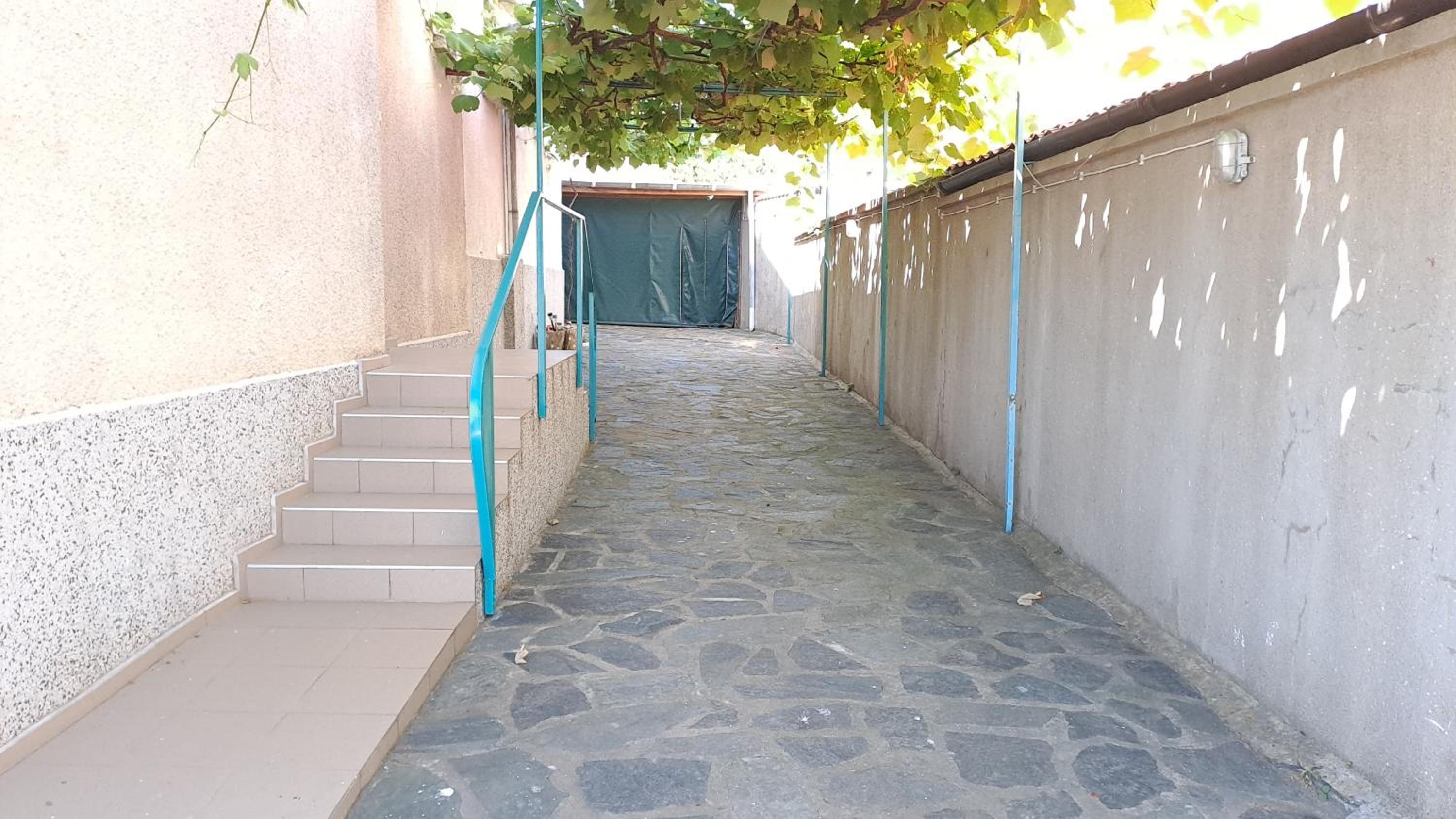 Summerbreath Apartments