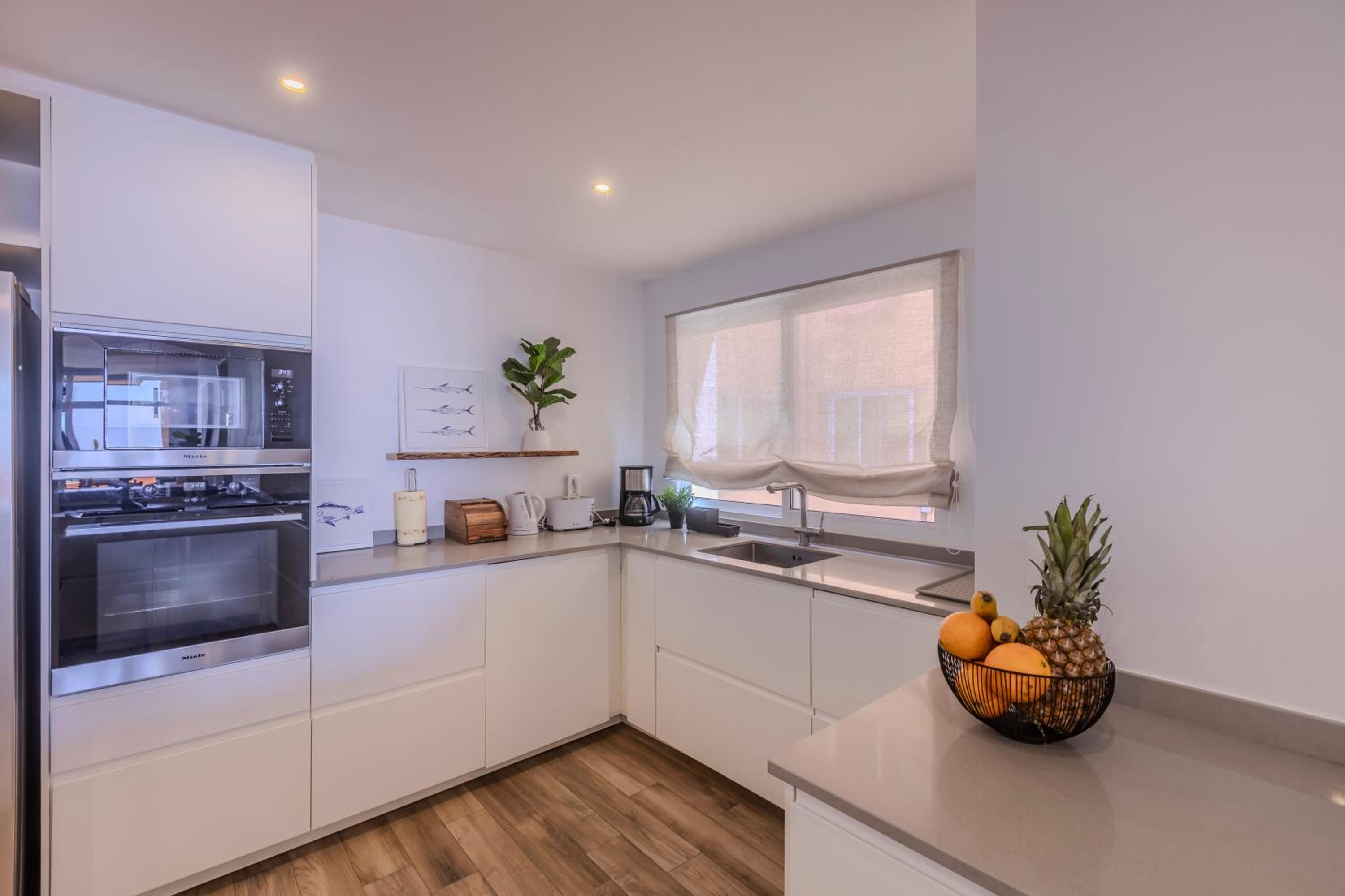 2 Bedroom Amazing Views Golf and Pool view 4