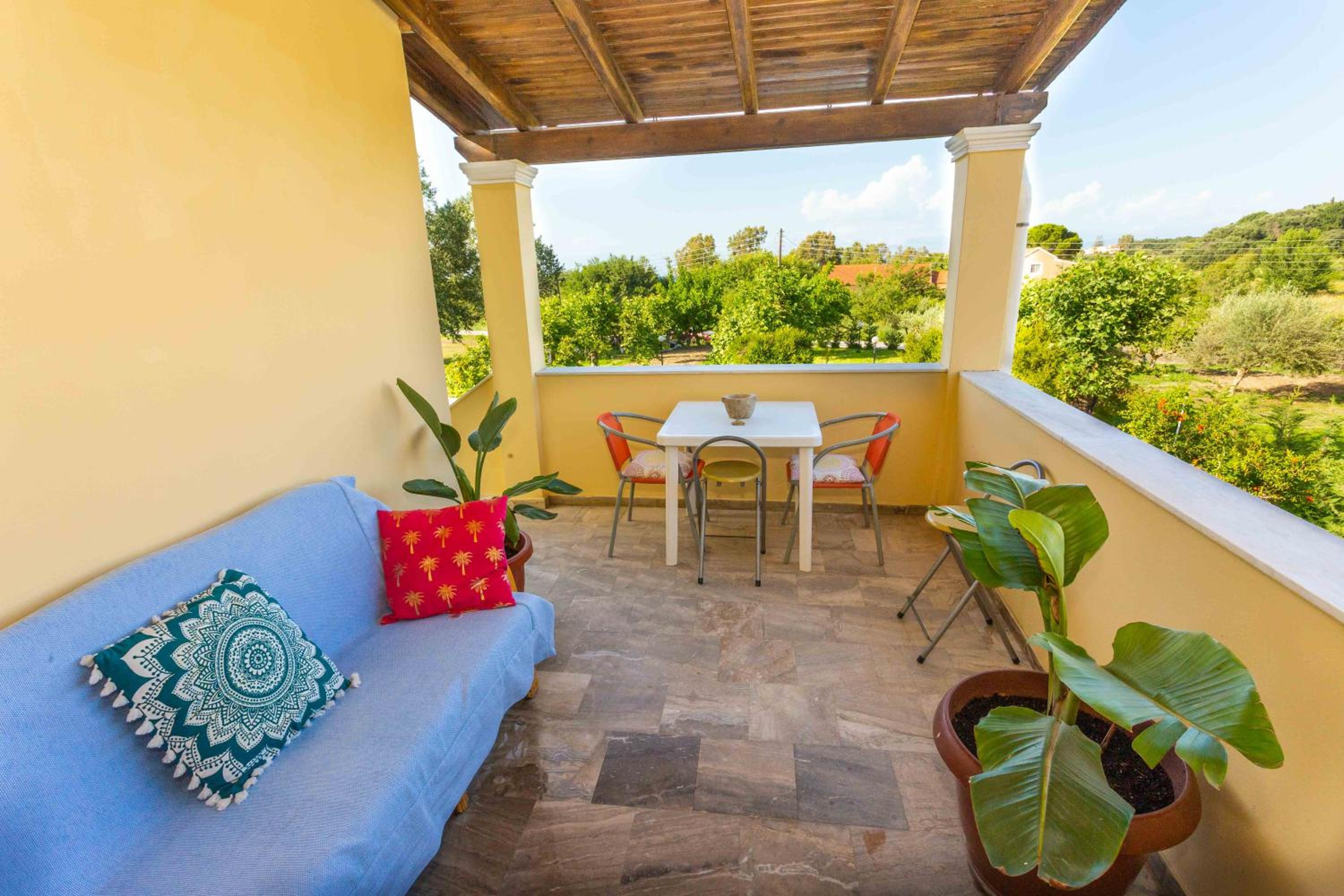Blue wave beach villa with pool 100m from the beach view 5
