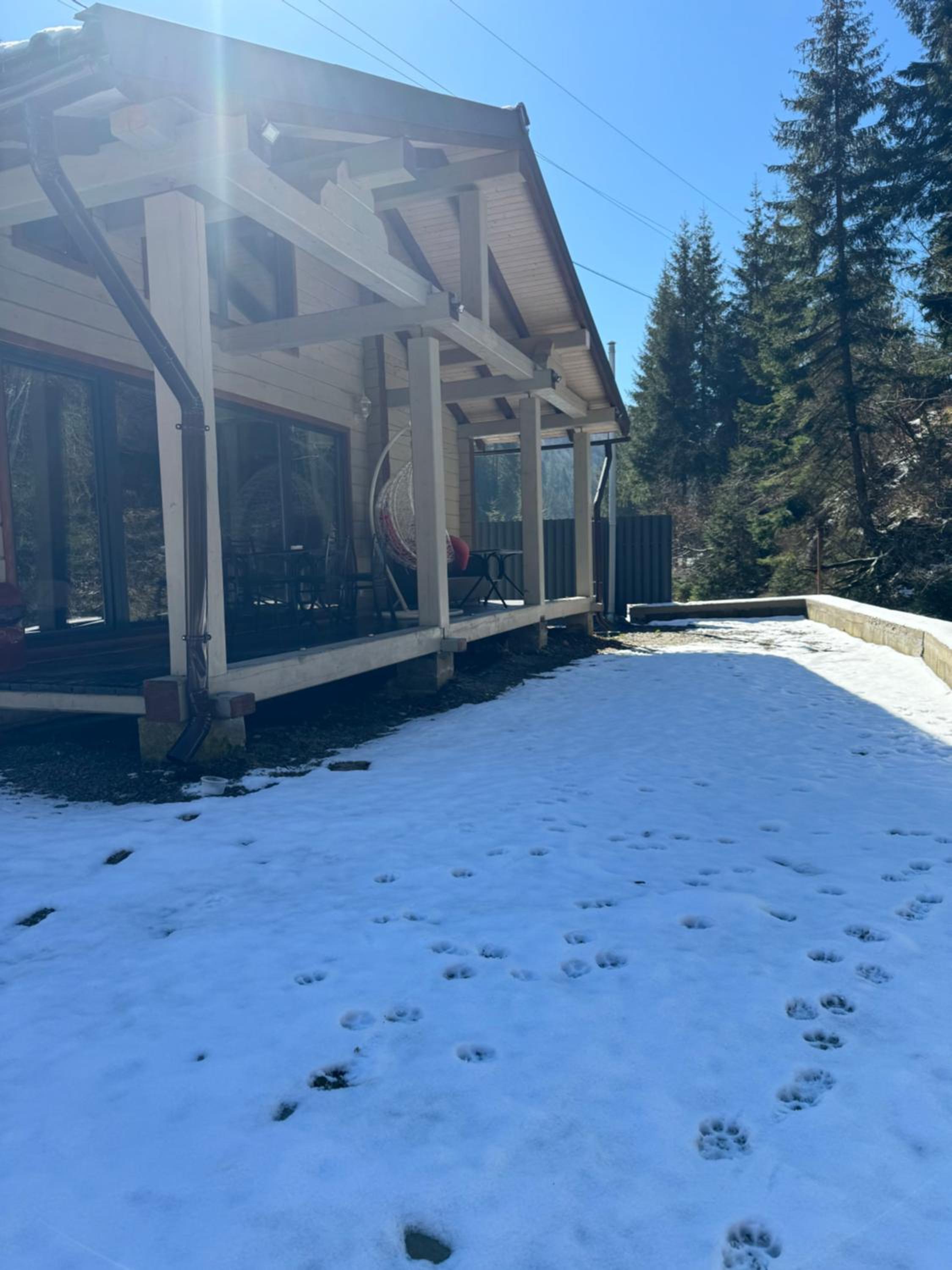 Hotel Berloga-Sinevir view 2