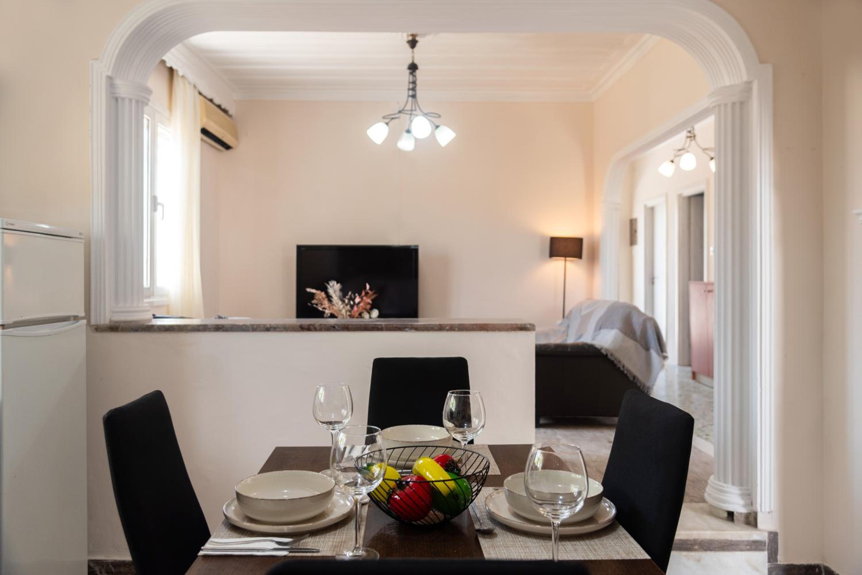 Dimitras Home