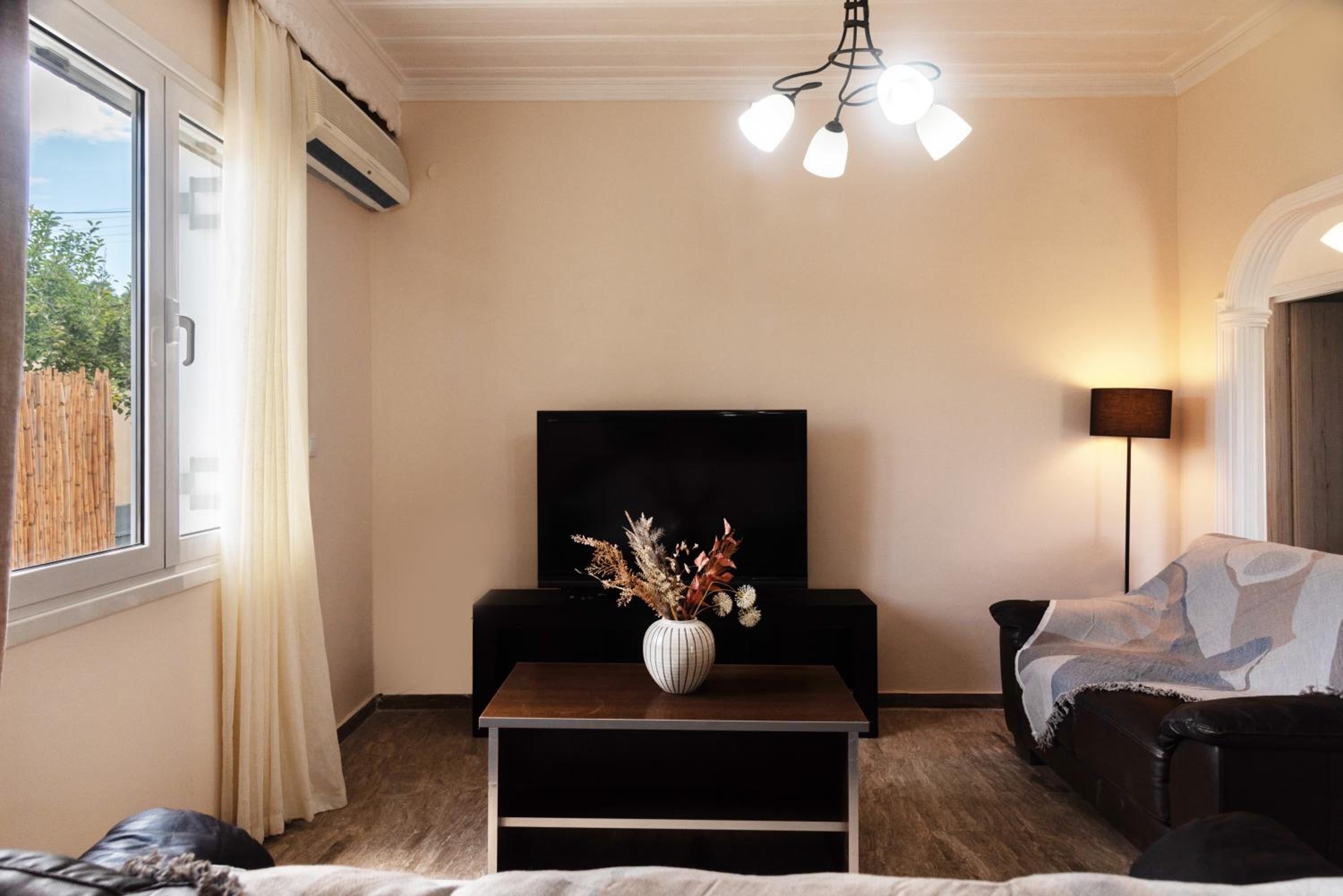 Dimitras Home