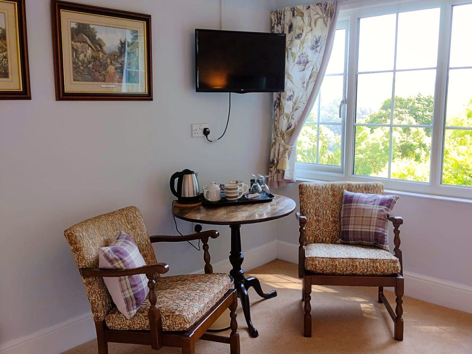 Lynton Vacations - Chough's Nest Hotel - Property Image 4