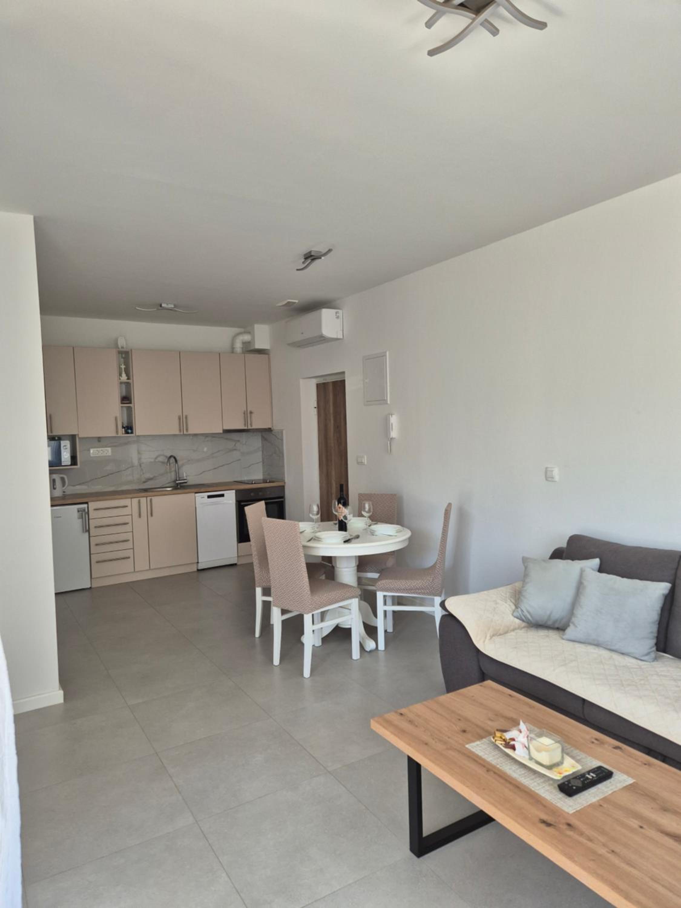 Apartment Nikol Orebić