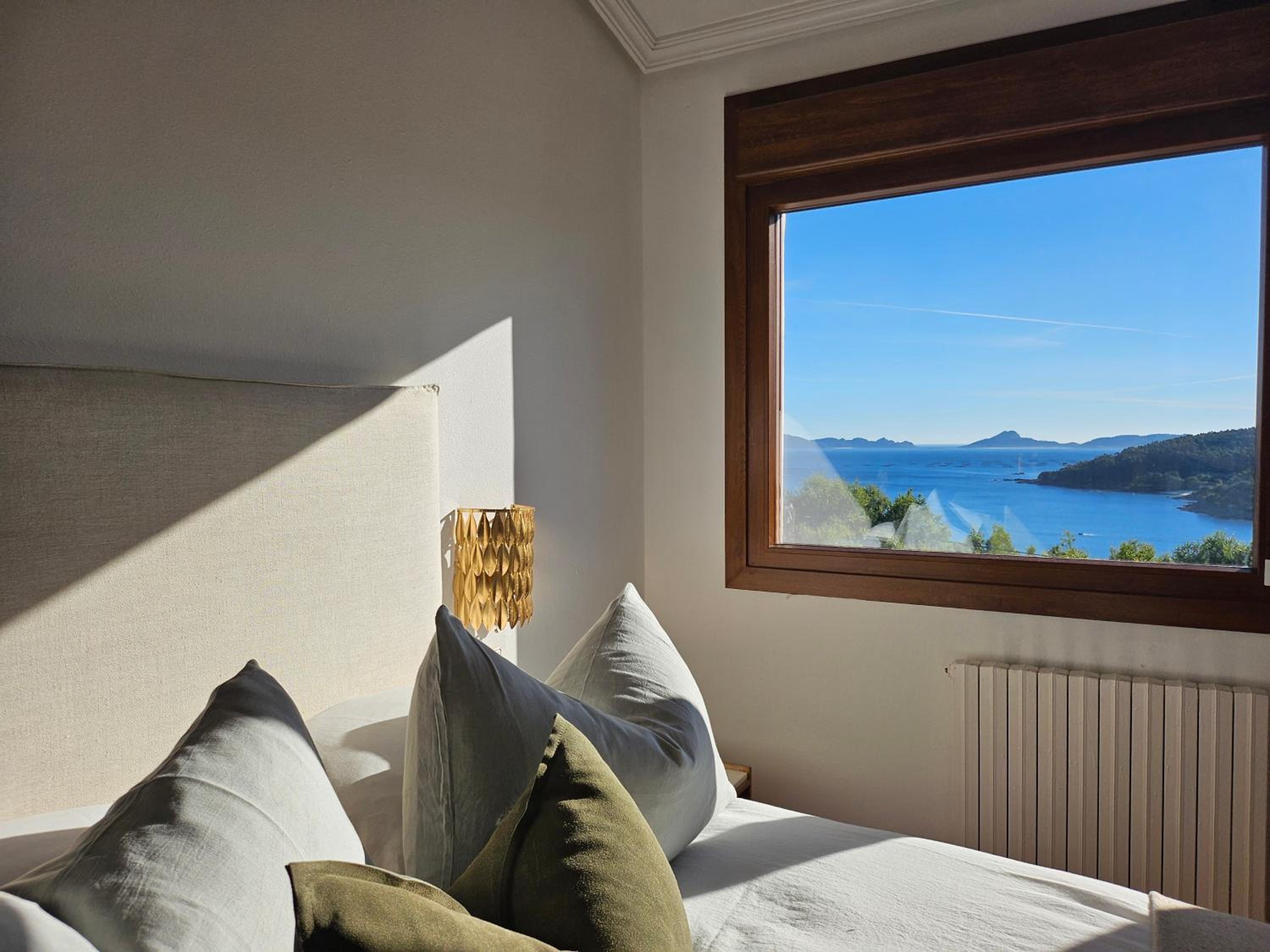 Limens Luxury Home photo 2