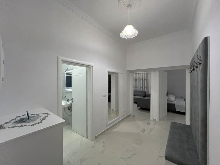 Todi's Apartment photo 5