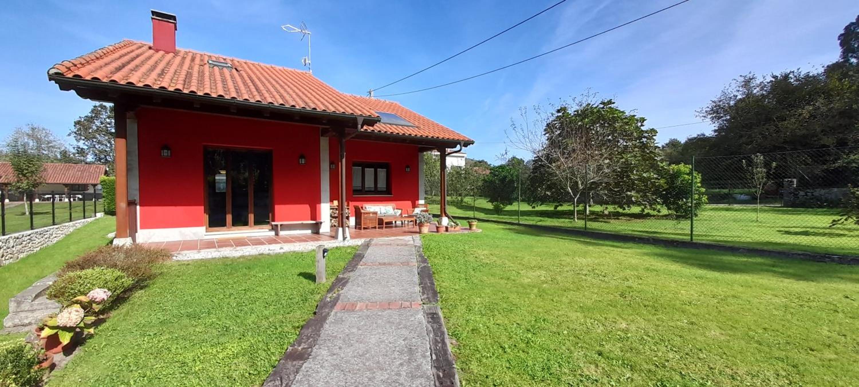 Gestiona2R - Casa Camelia con jardin, ideal familias