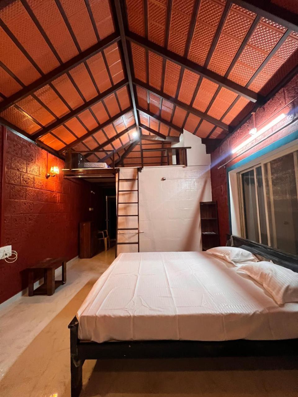 Sthaviro Retreat