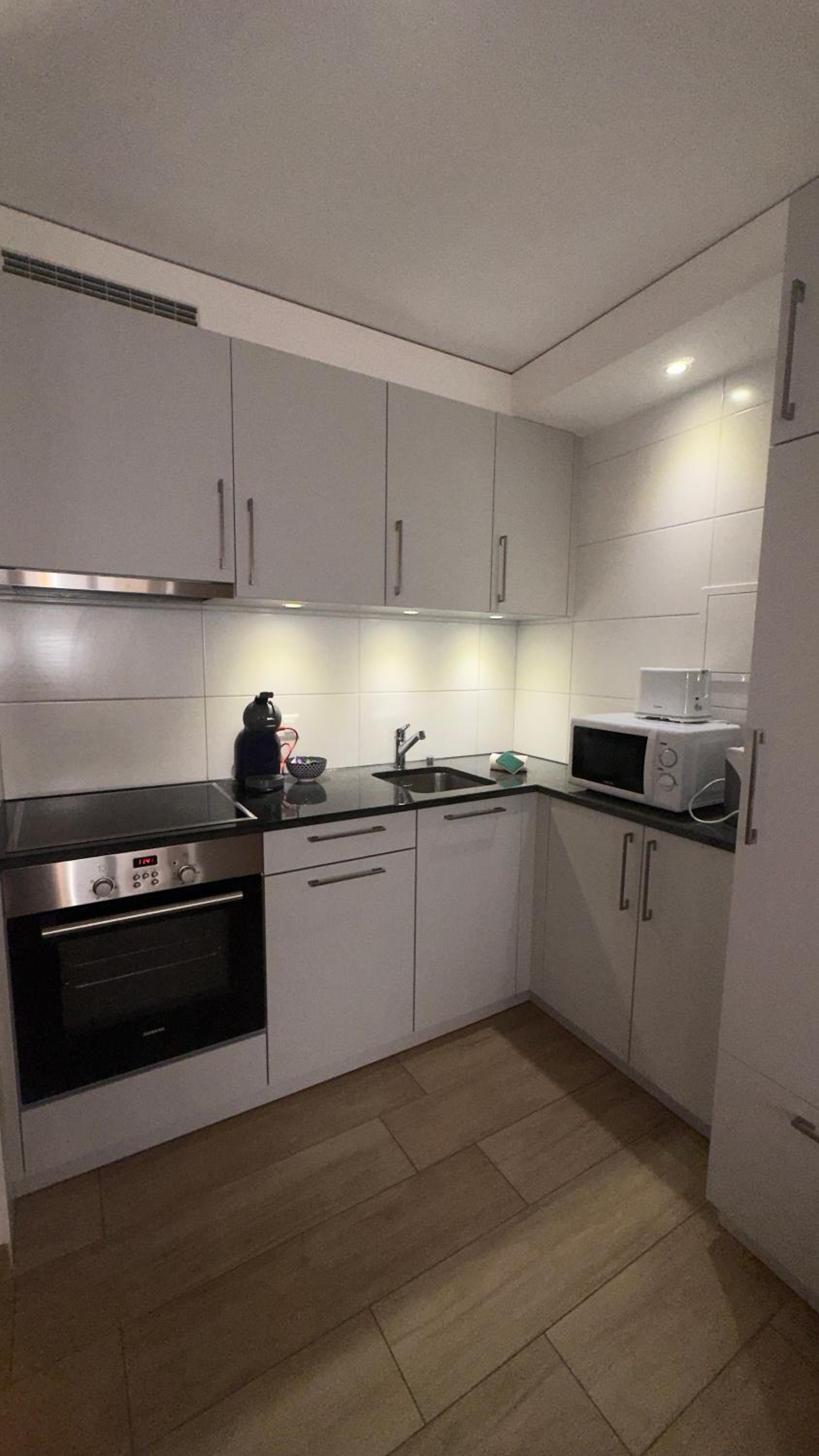 Montreux centre ville lac appartement