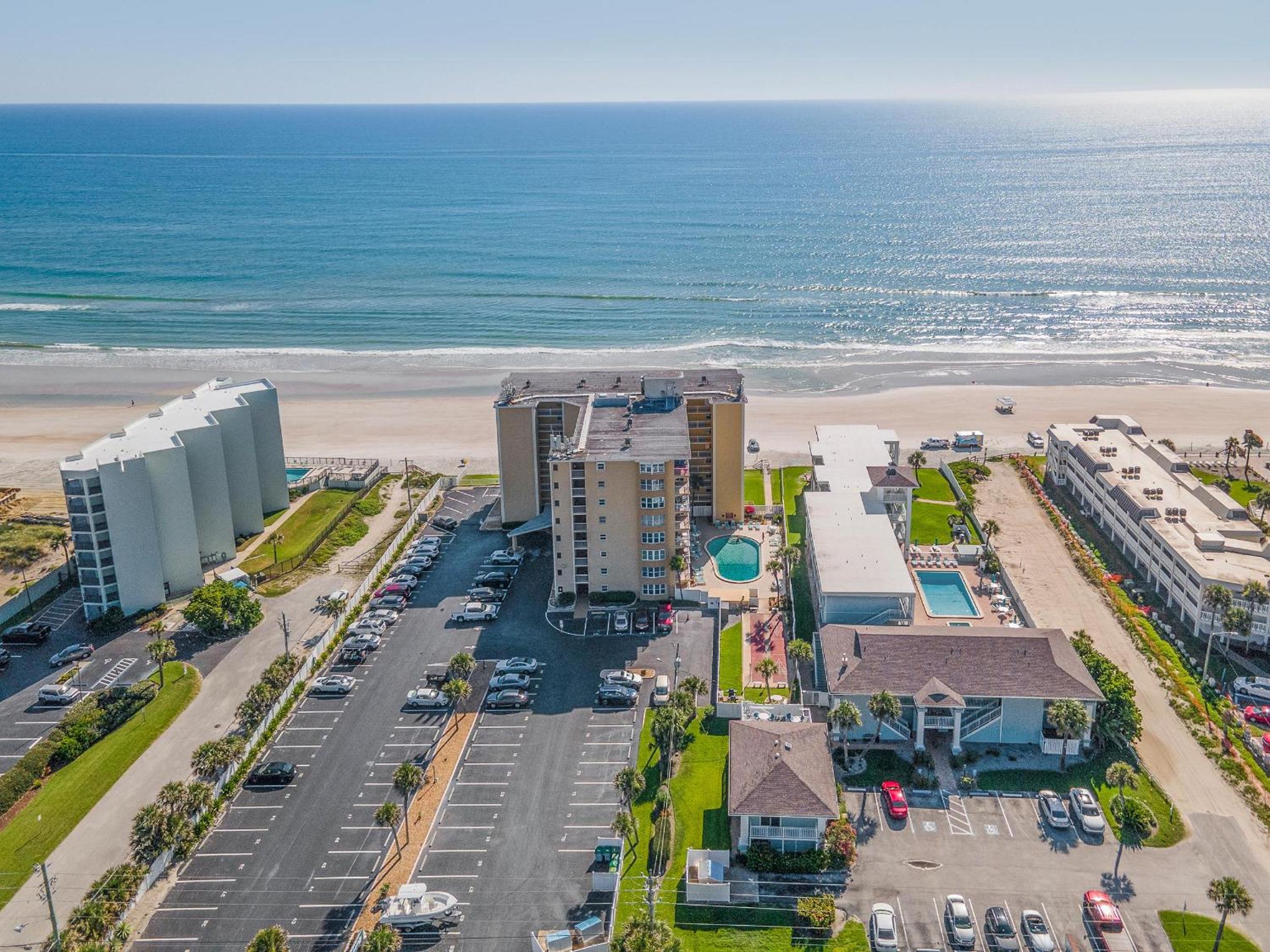 Ponce de Leon Towers 707