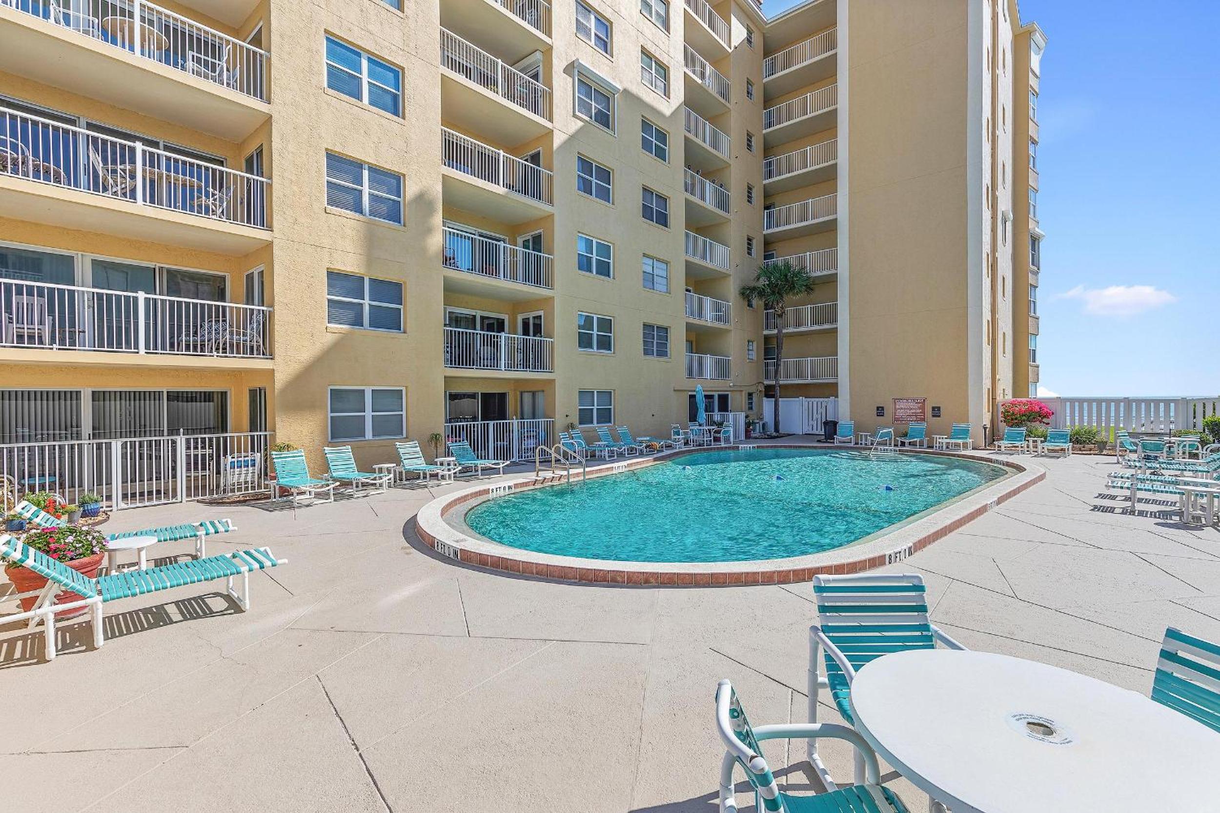 Ponce de Leon Towers 707