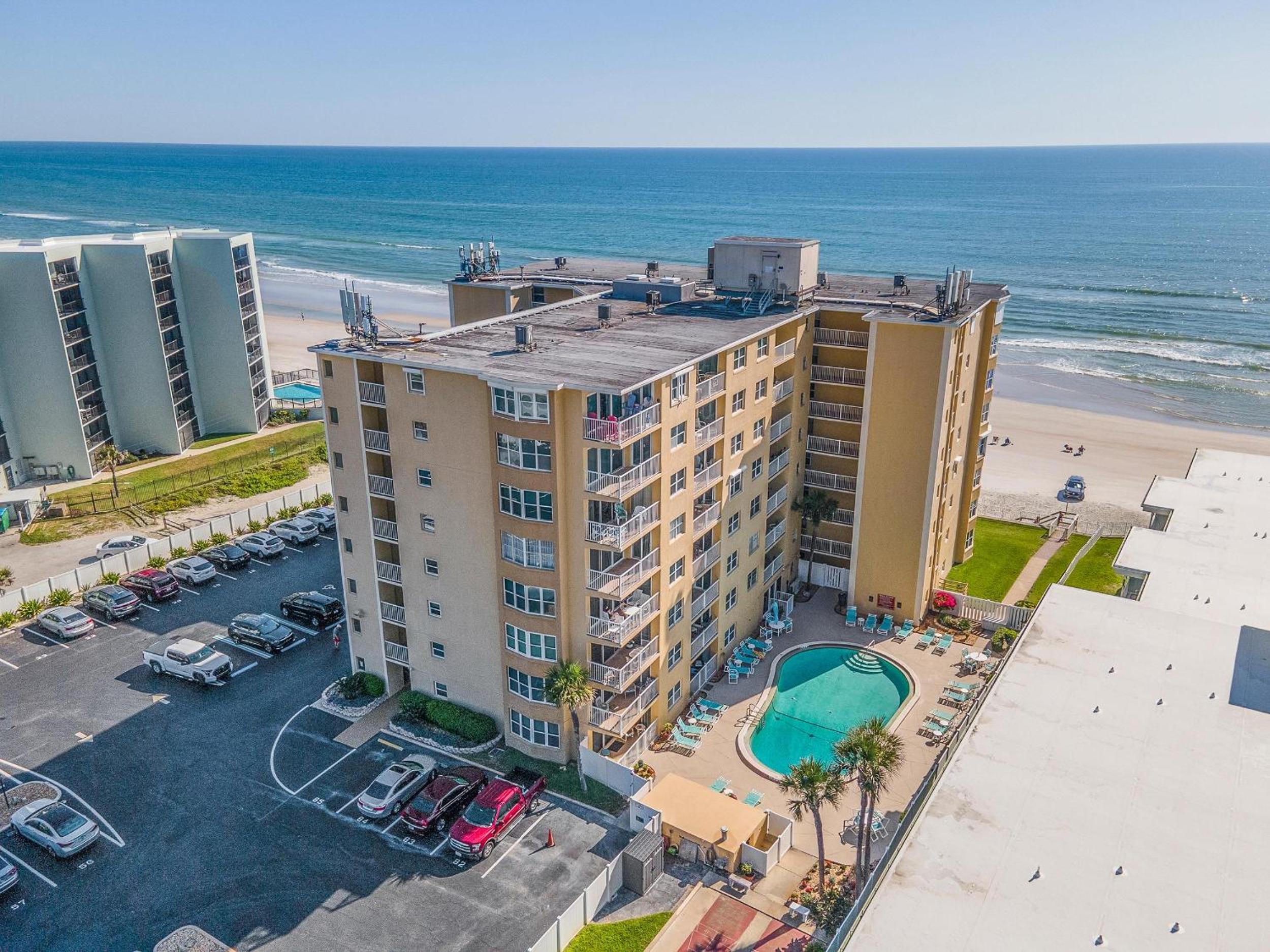 Ponce de Leon Towers 707