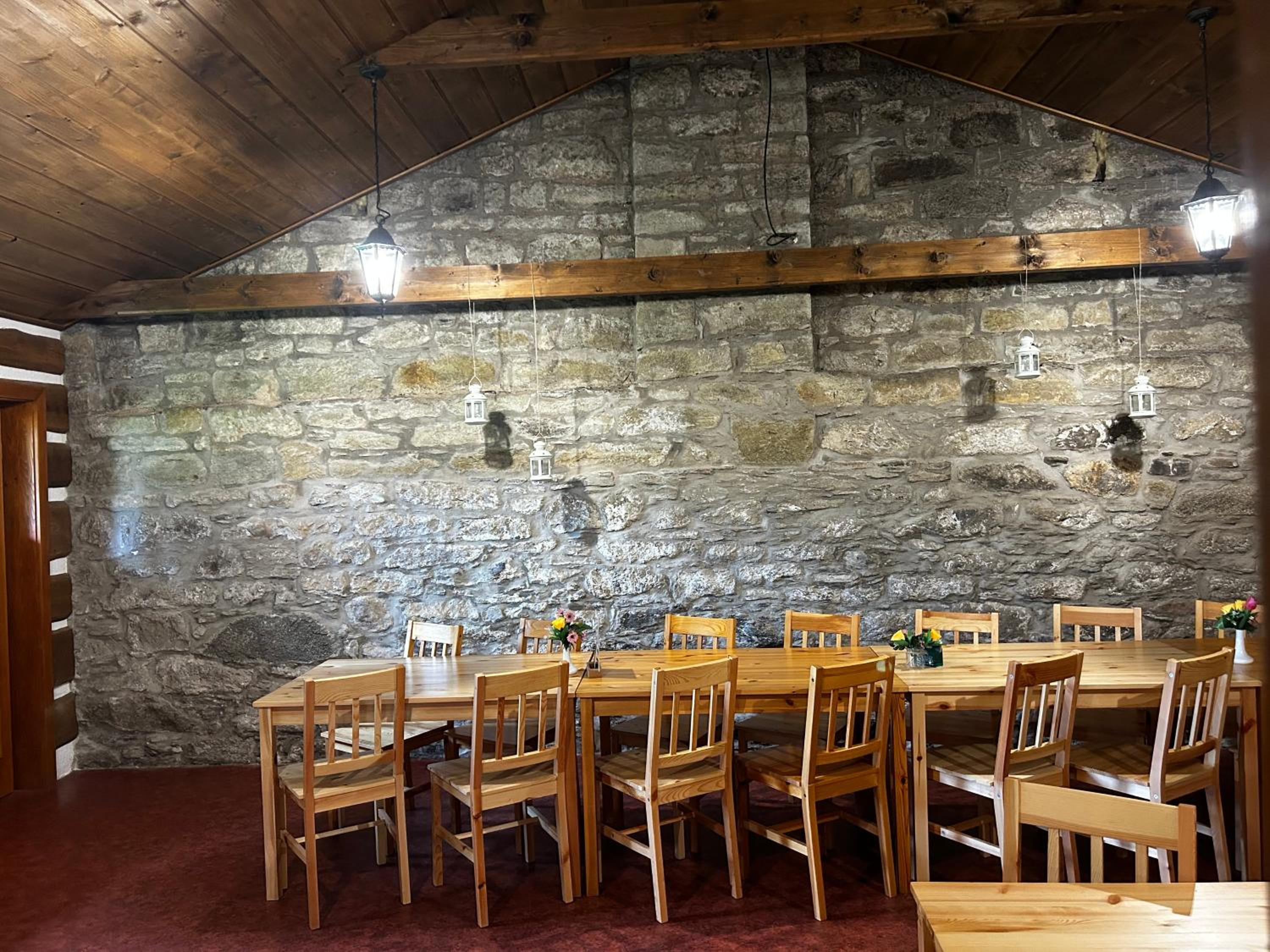 Restaurace a penzion Na Stráni