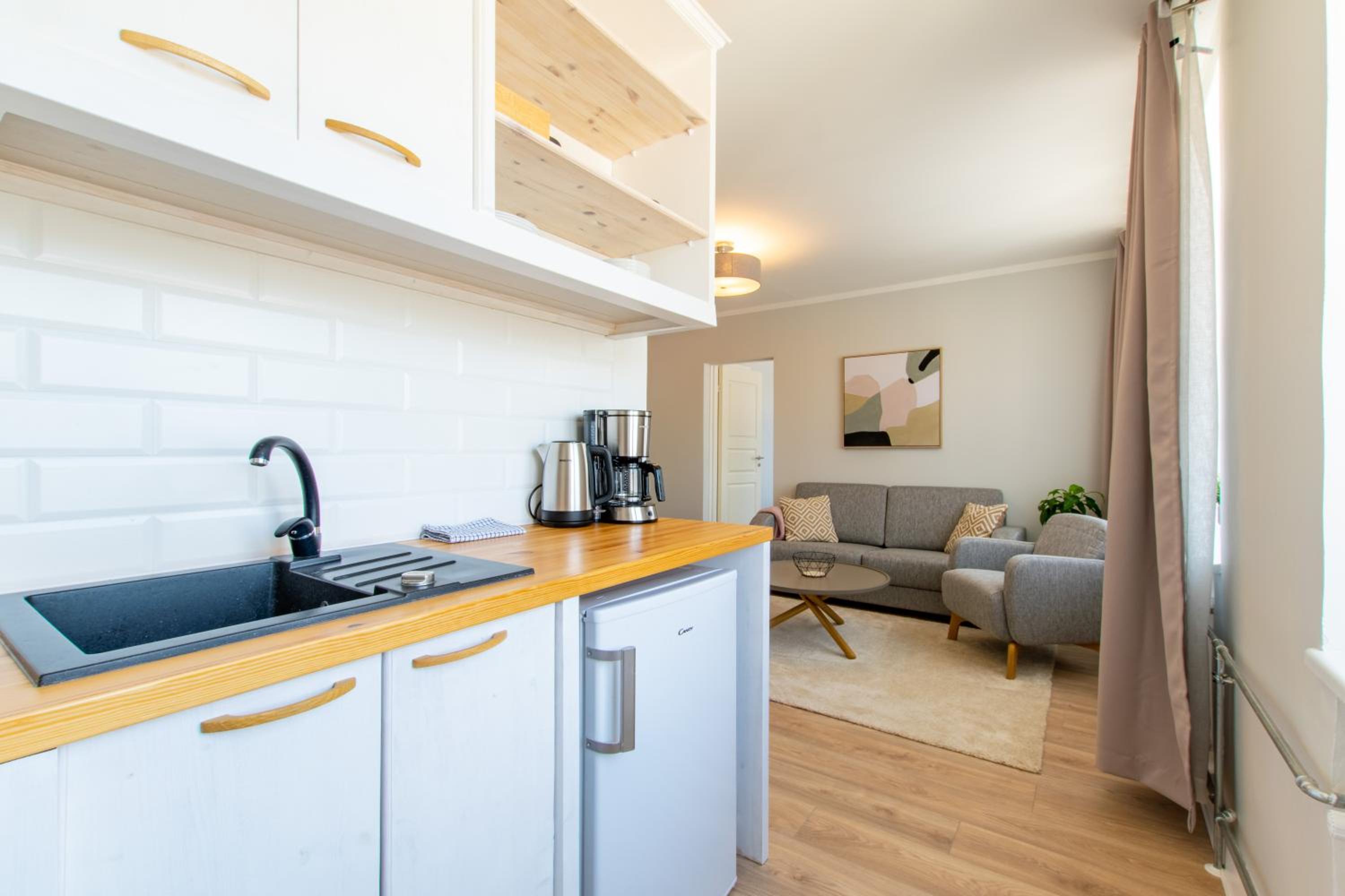 Parkside Central Apartment by Kuus Sõlme