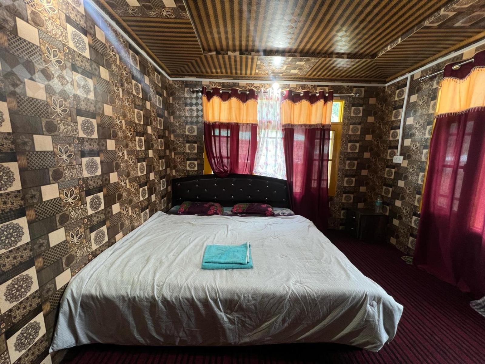 Khatoon Resort