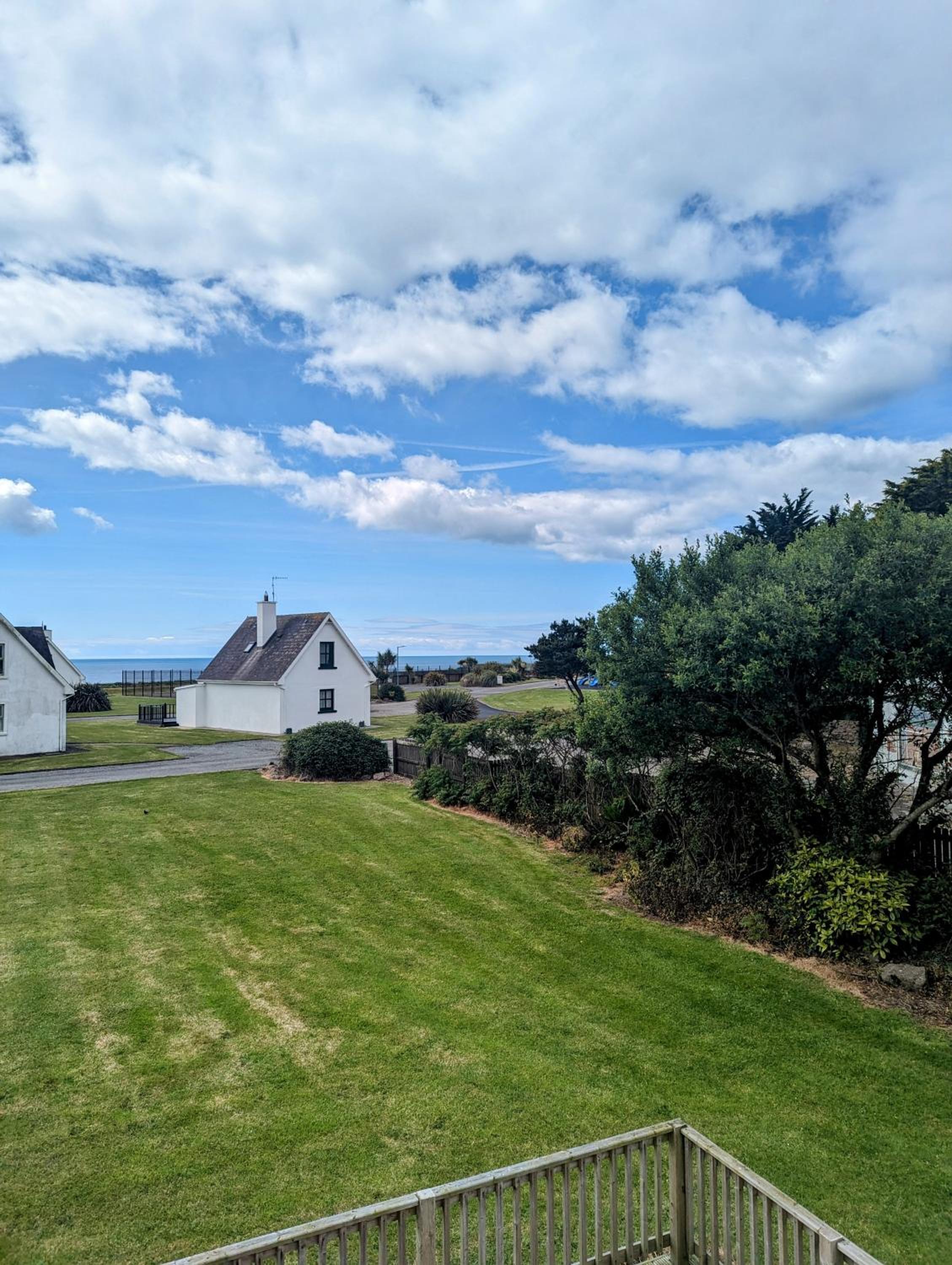 Sunny Cottage view 4