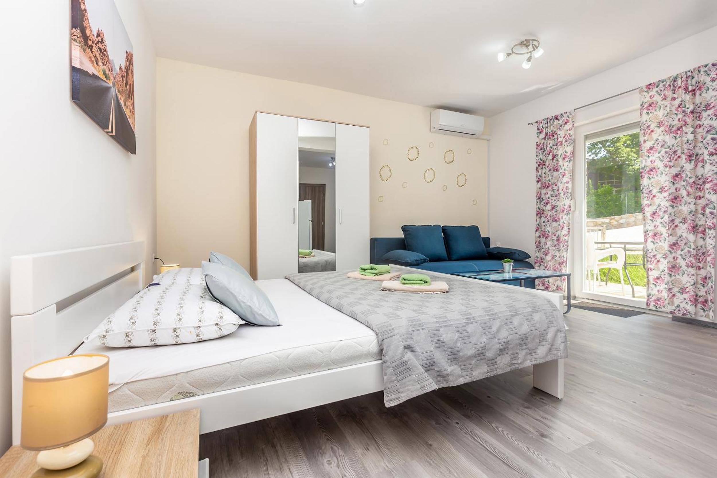 Apartmani Tena