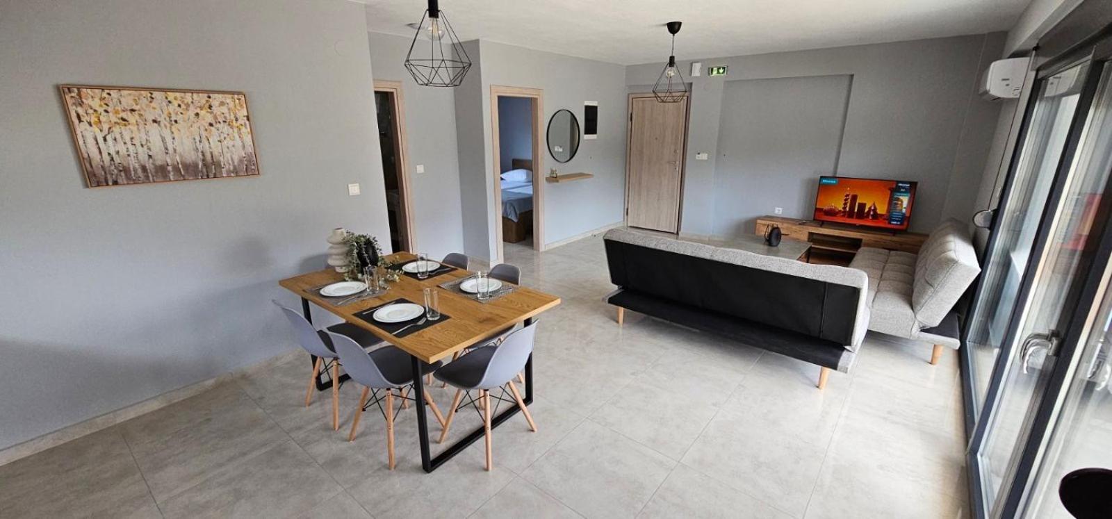 Elinor apartments