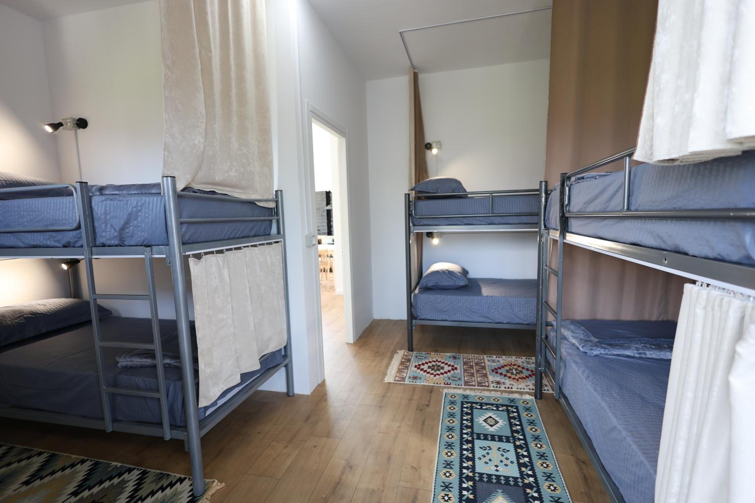 Apartment Baza Hostel