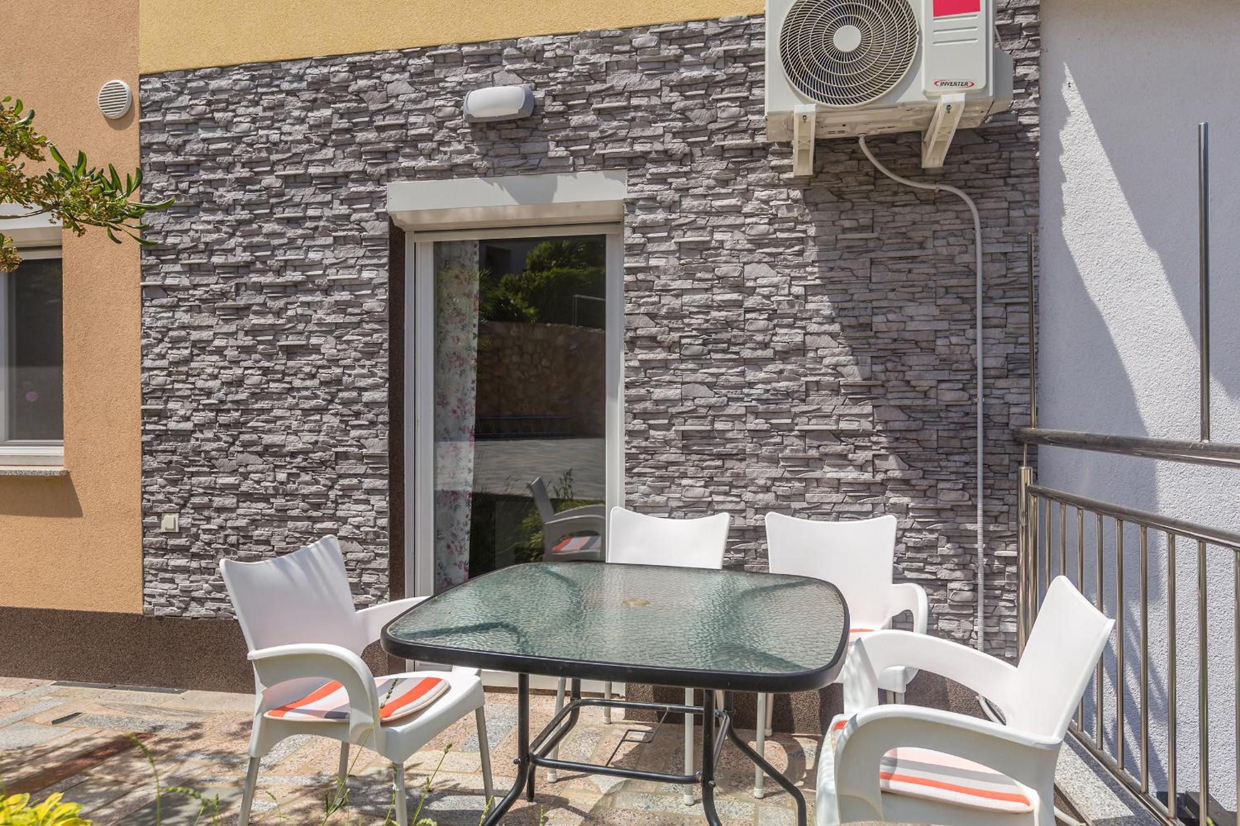 Apartmani Tena