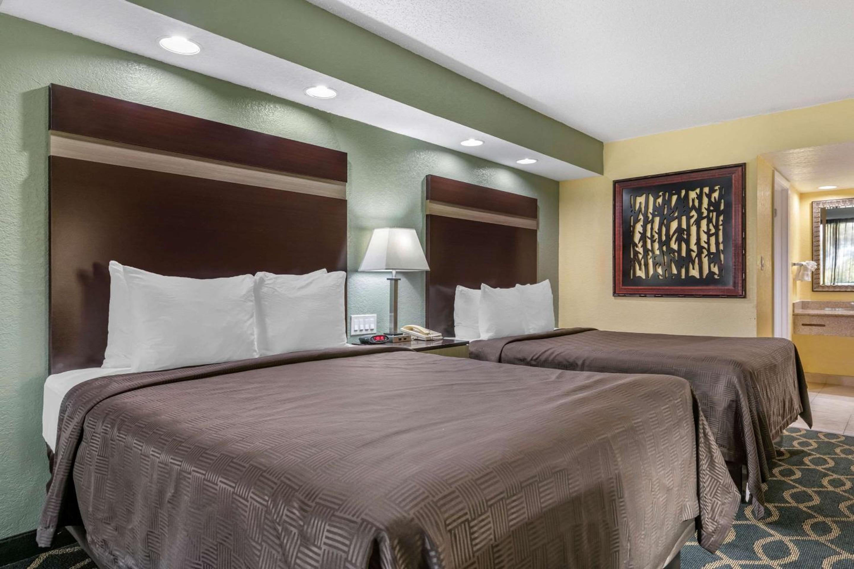 Clarion Inn Orlando International Drive - ICON Park