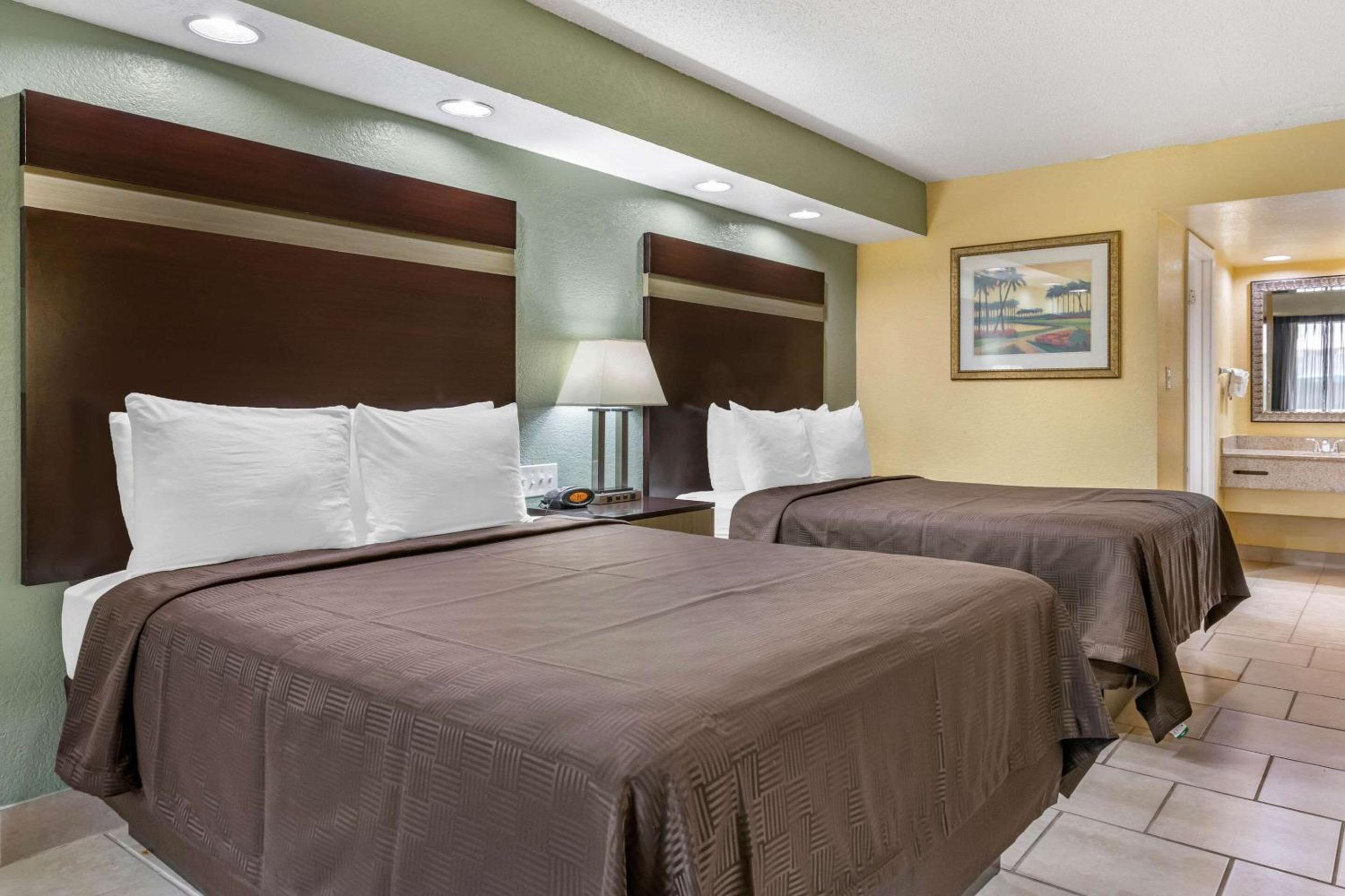 Clarion Inn Orlando International Drive - ICON Park