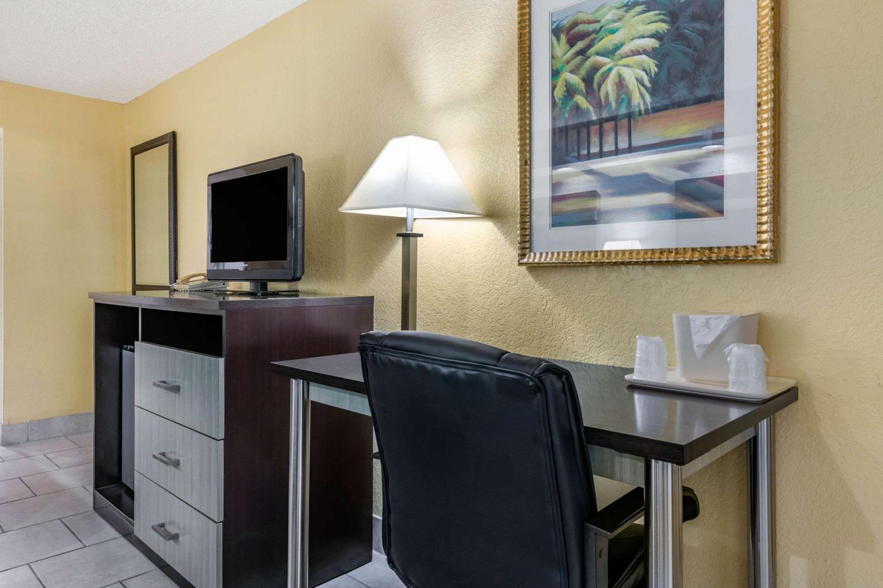 Clarion Inn Orlando International Drive - ICON Park