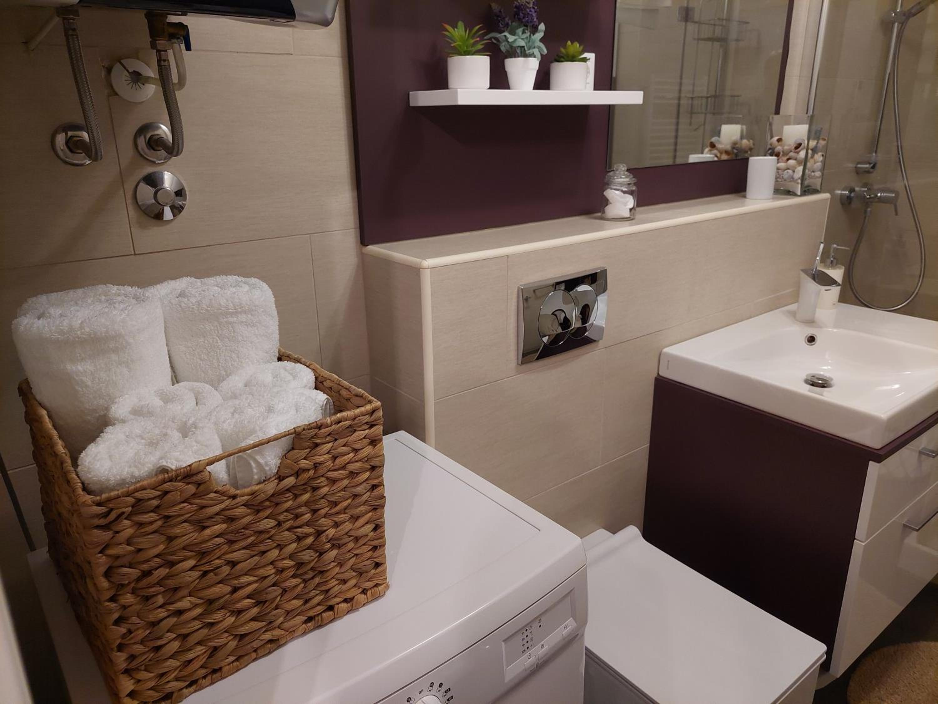 Lucia Exclusive with parking in the garage - Property Image 14